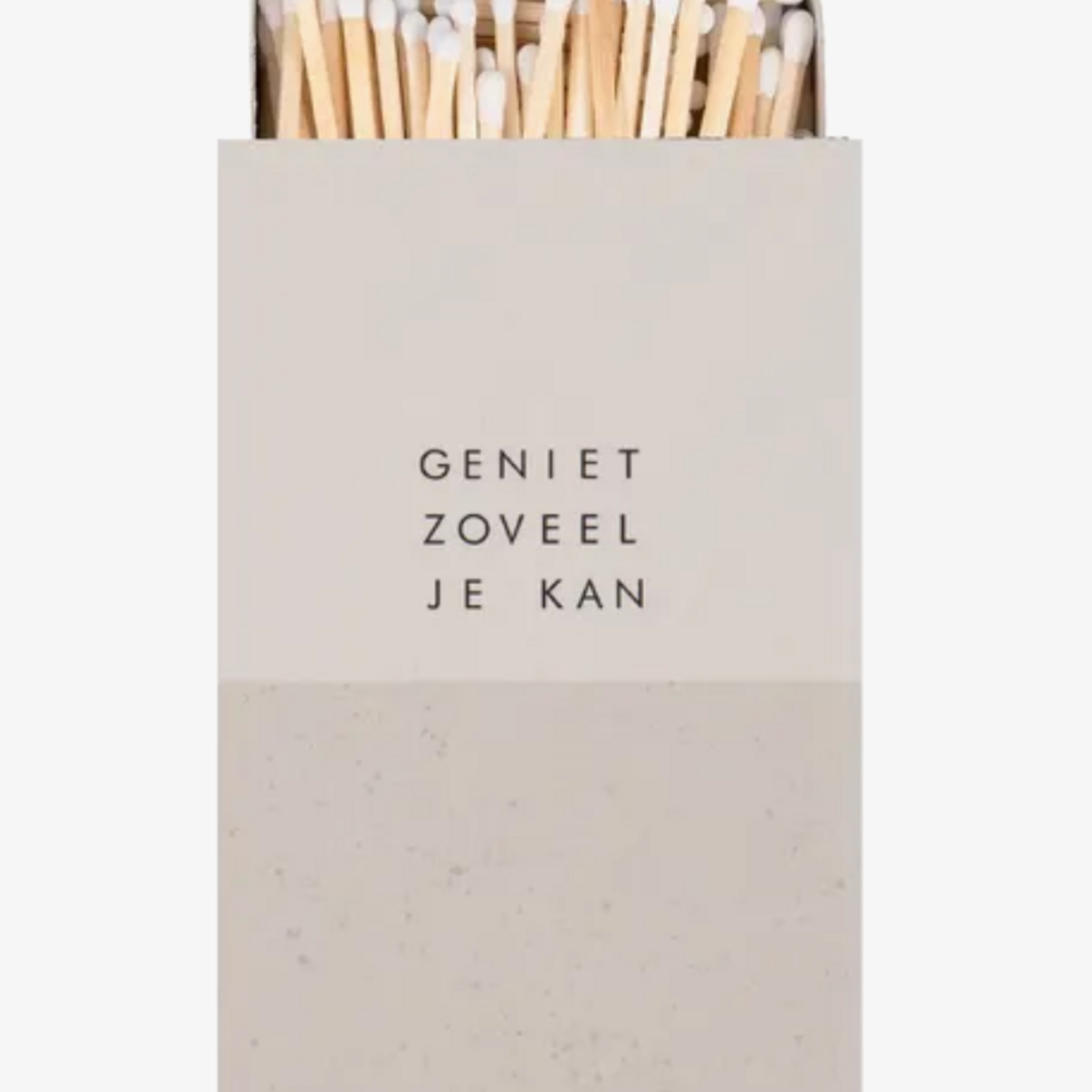 ZUSSS ZUSSS - Lucifers geniet zand