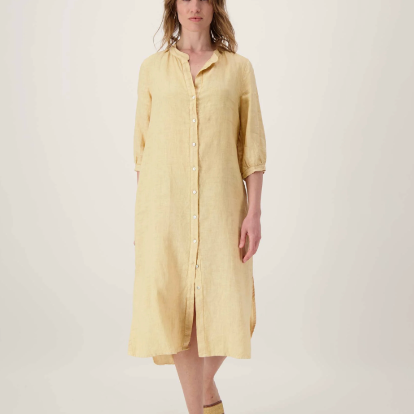 ZUSSS ZUSSS - Lange linnen doorknoop jurk sahara