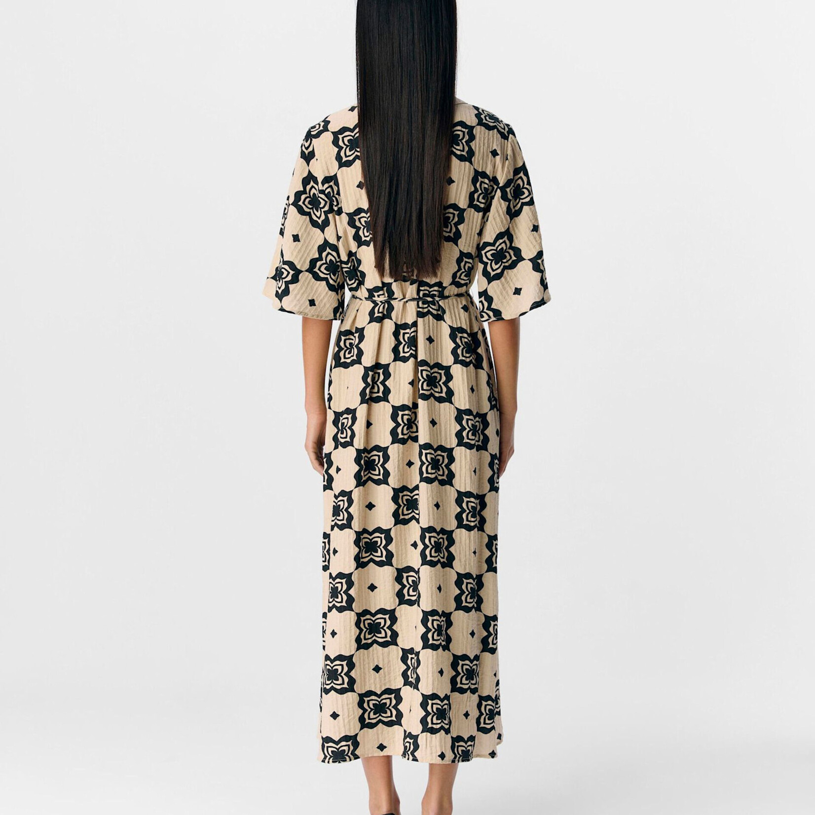 OBJECT OBJECT - Jurk ella sandshell/black