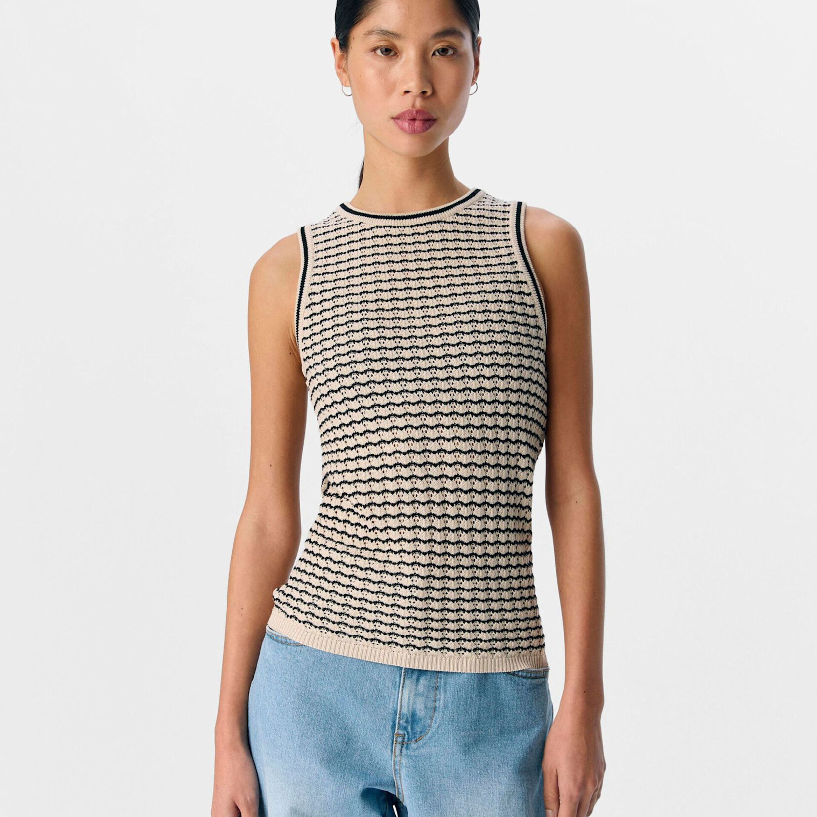 OBJECT OBJECT -  Tank top ester pattern sandshell/black MAAT XS