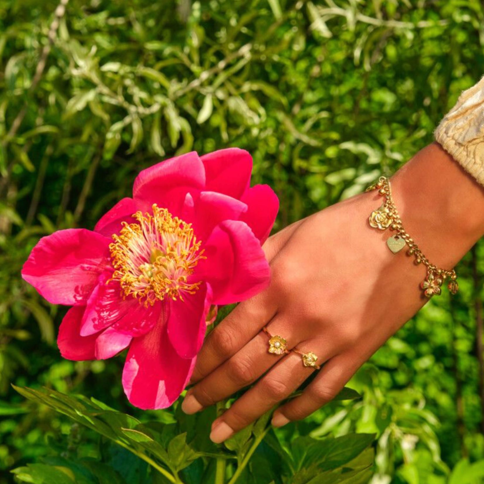 MY JEWELLERY MY JEWELLERY  - Armband Botanical met candy bloemen goud