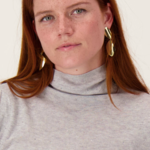 ZUSSS ZUSSS - Oorbellen met blad vorm goud