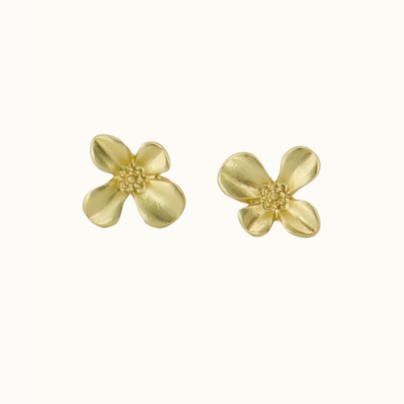 ZUSSS ZUSSS - Bloem studs oorbellen goud