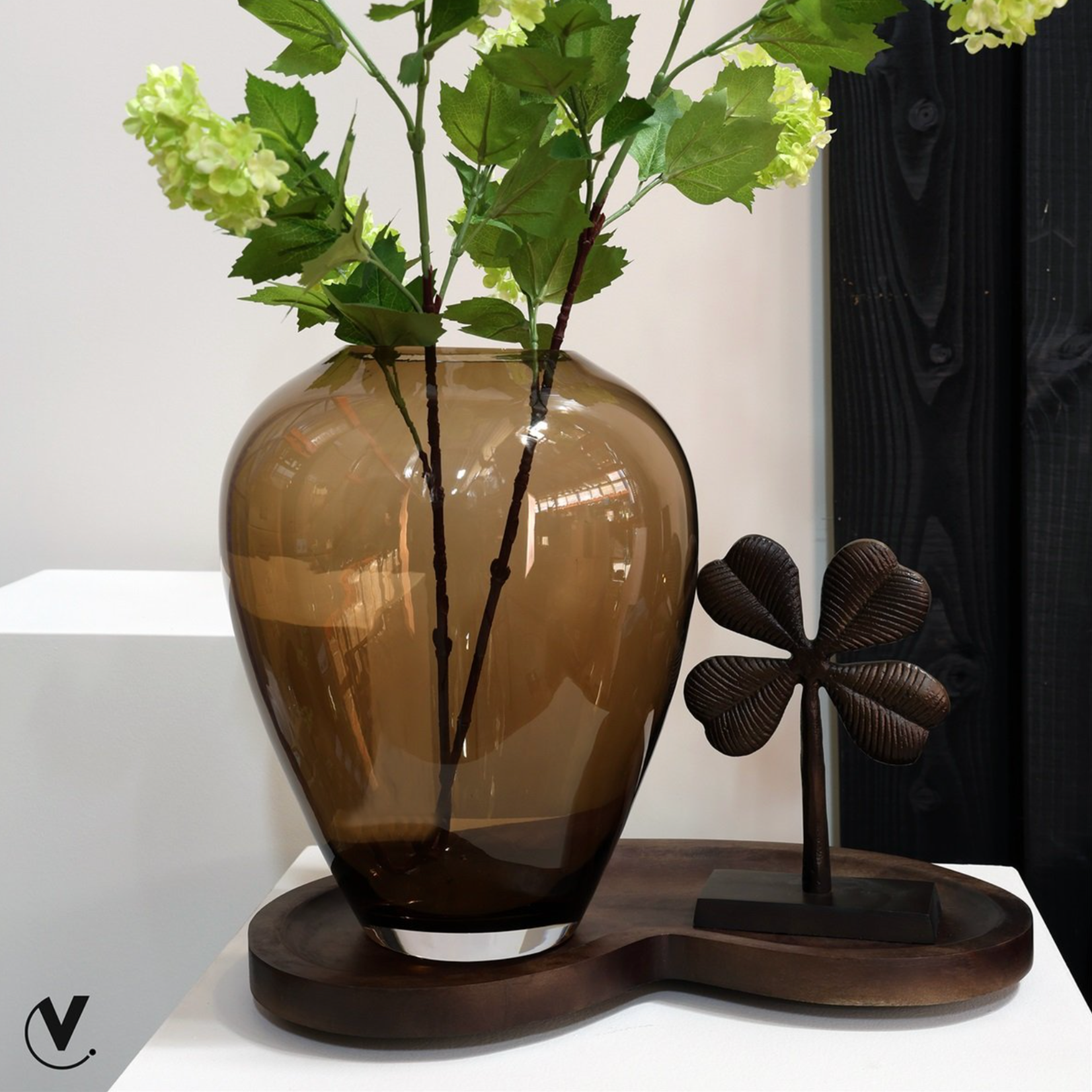 -- Dienblad Villeta S walnut L45 x B24 x H2 cm