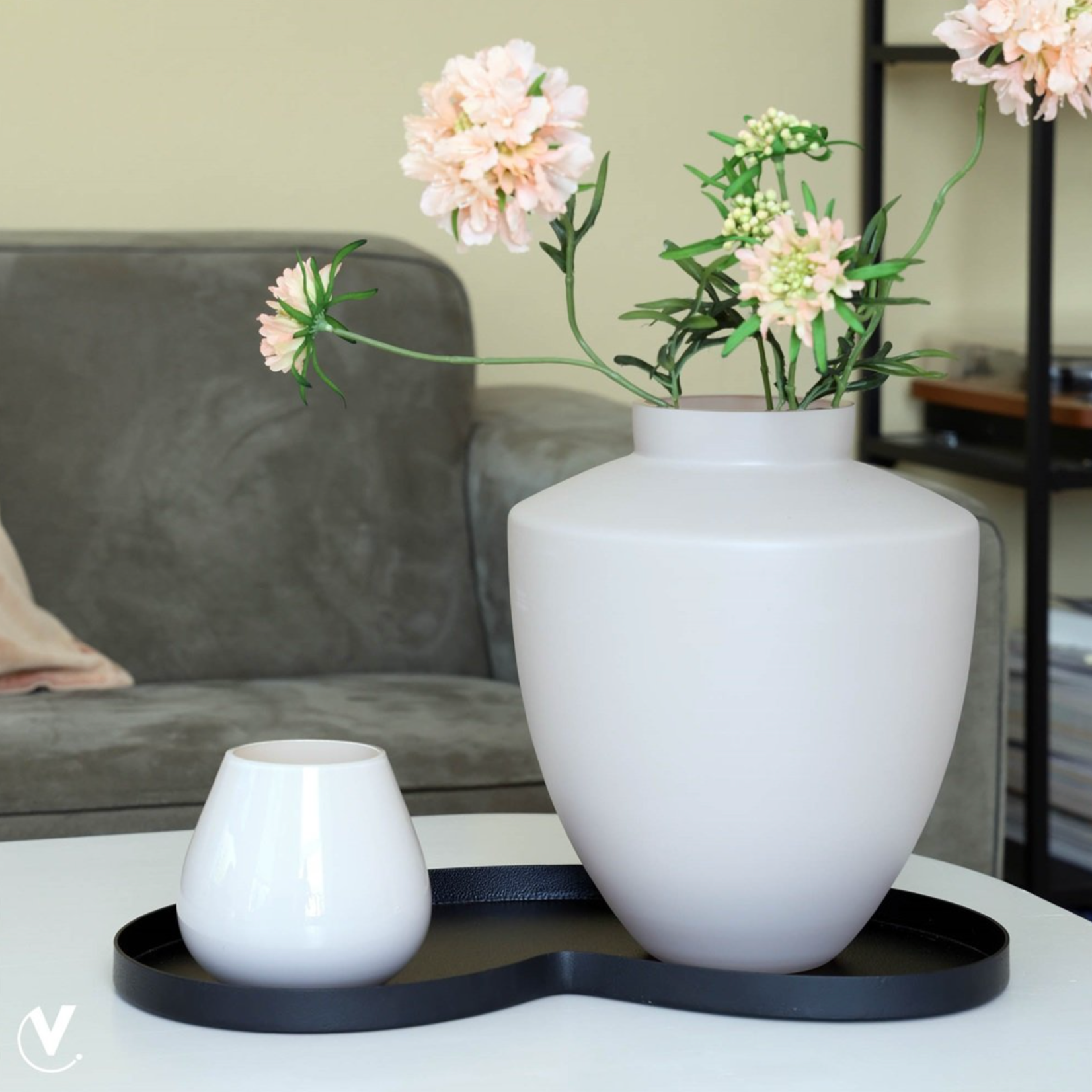 -- Dienblad Villeta S black L45 x B24 x H2 cm