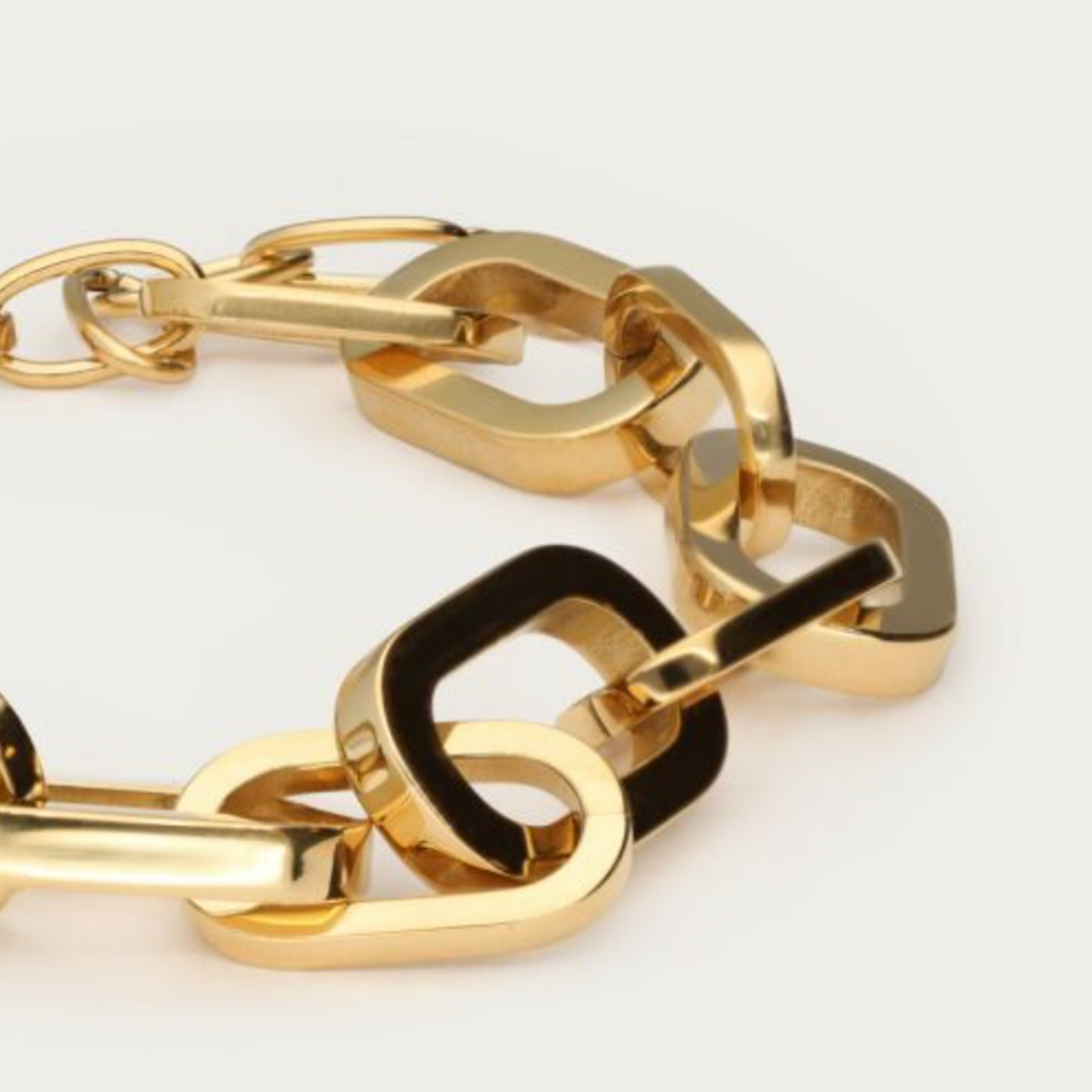 MY JEWELLERY MY JEWELLERY - Bold statement schakelarmband goud