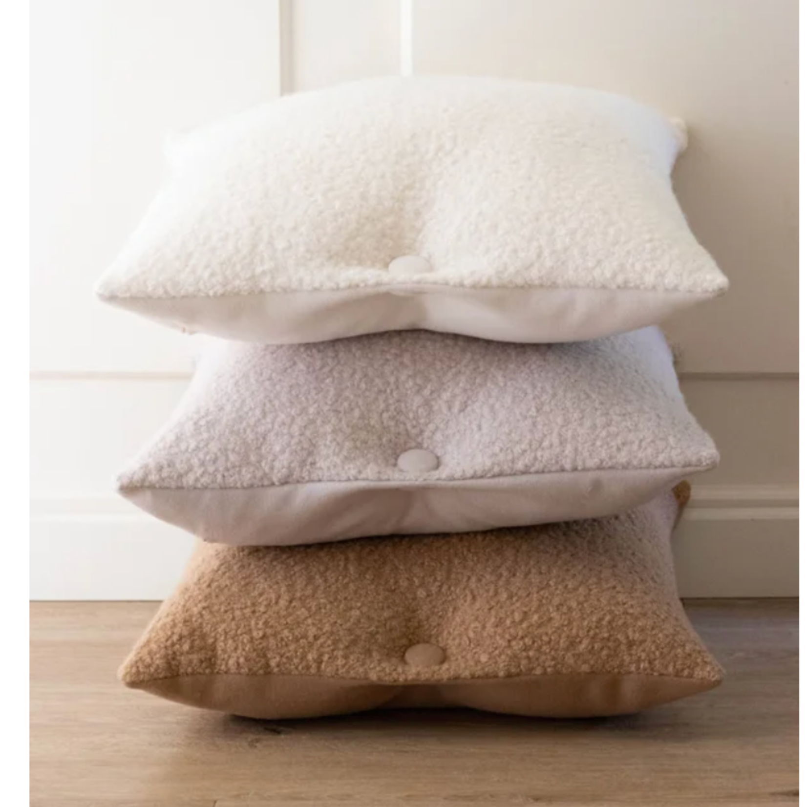 -- tmM - KUSSEN bouclé knoop camel vierkant 47x47cm