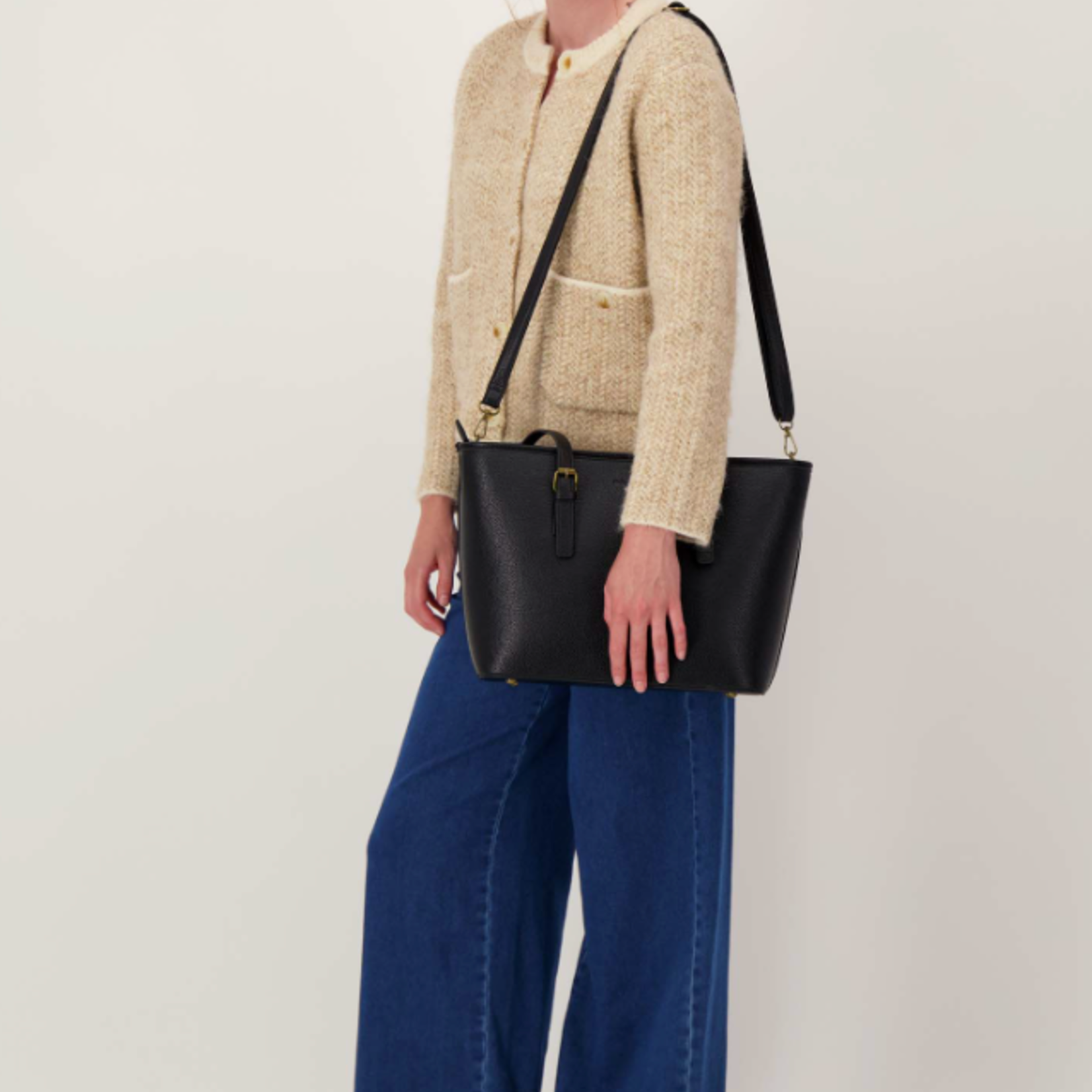 ZUSSS ZUSSS - Shopper met rits zwart