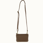 ZUSSS ZUSSS - Schoudertasje met flap en kwastje mid brown