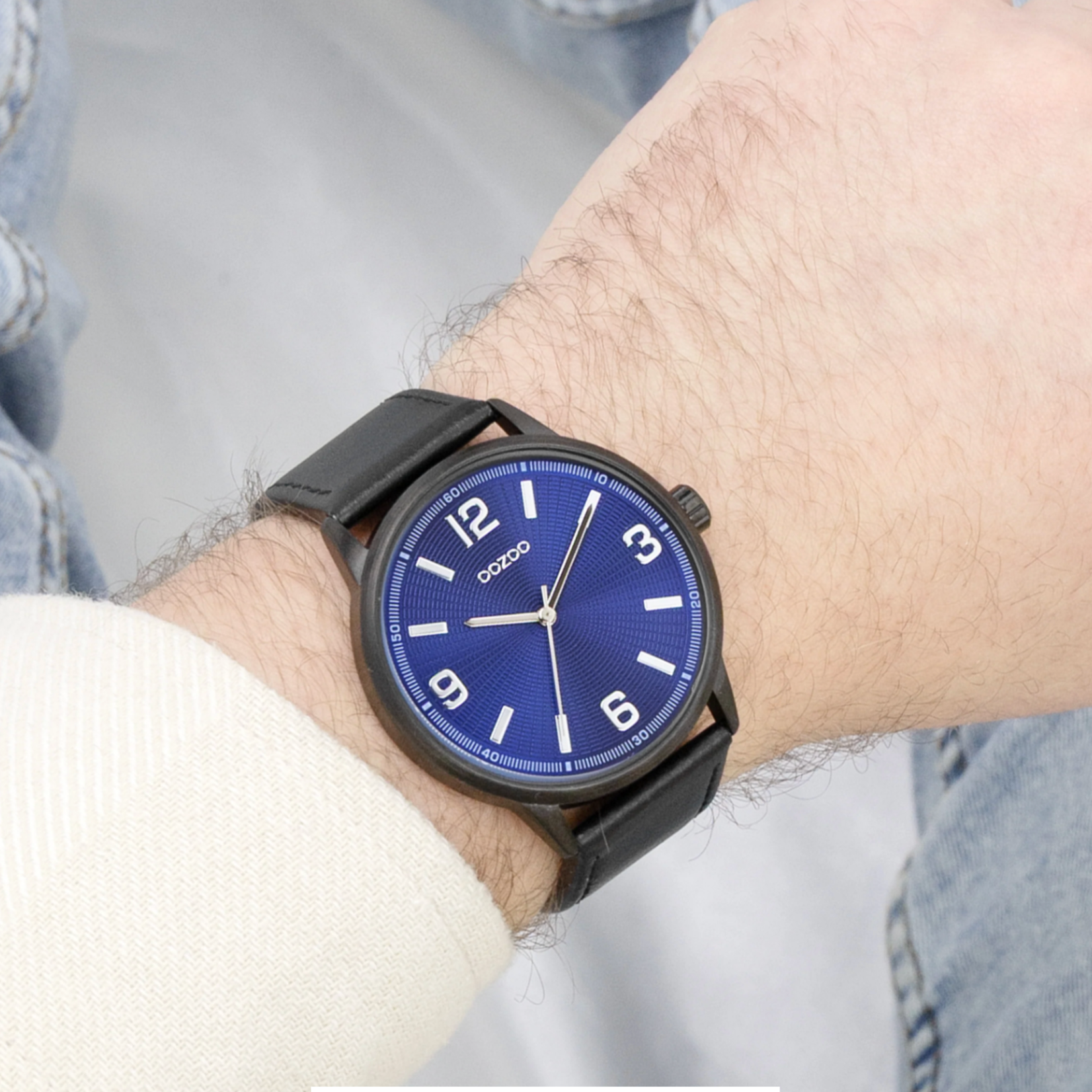 OOZOO OOZOO - Zwart horloge met leren band - C11502