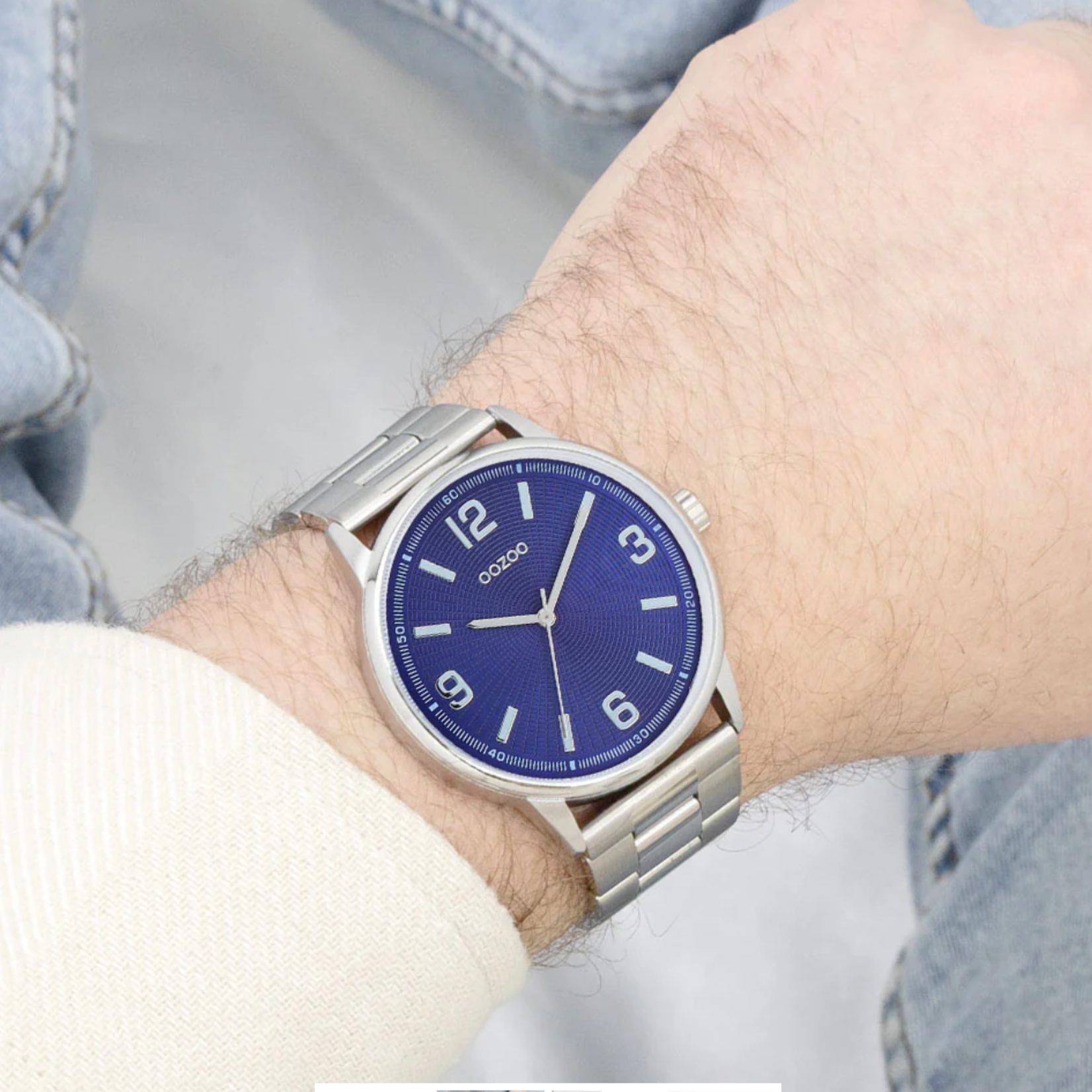 OOZOO OOZOO - Zilverkleurig  horloge met roestvrijstalen band - C11503