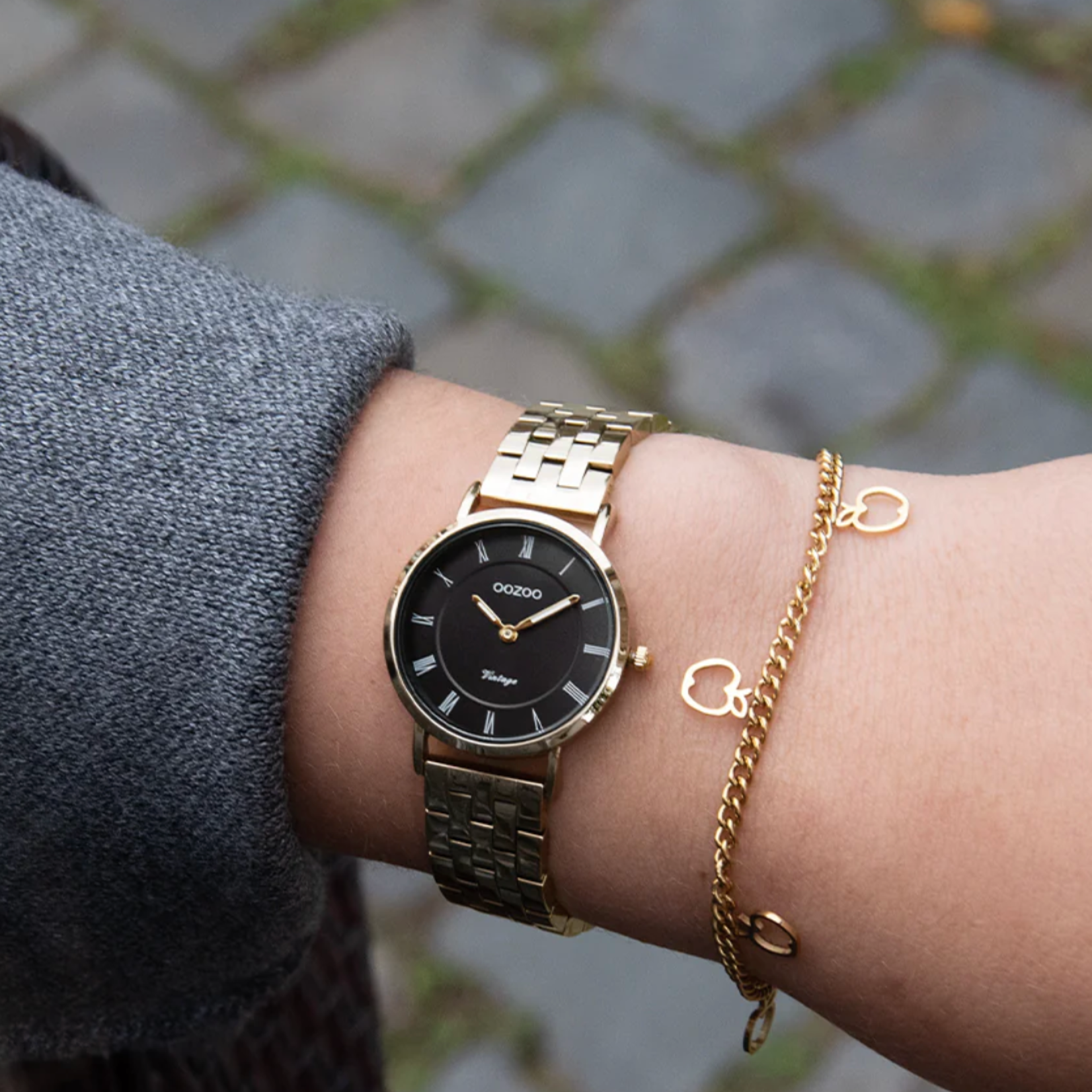 OOZOO OOZOO - Goudkleurig  horloge met roestvrijstalen band - C20378