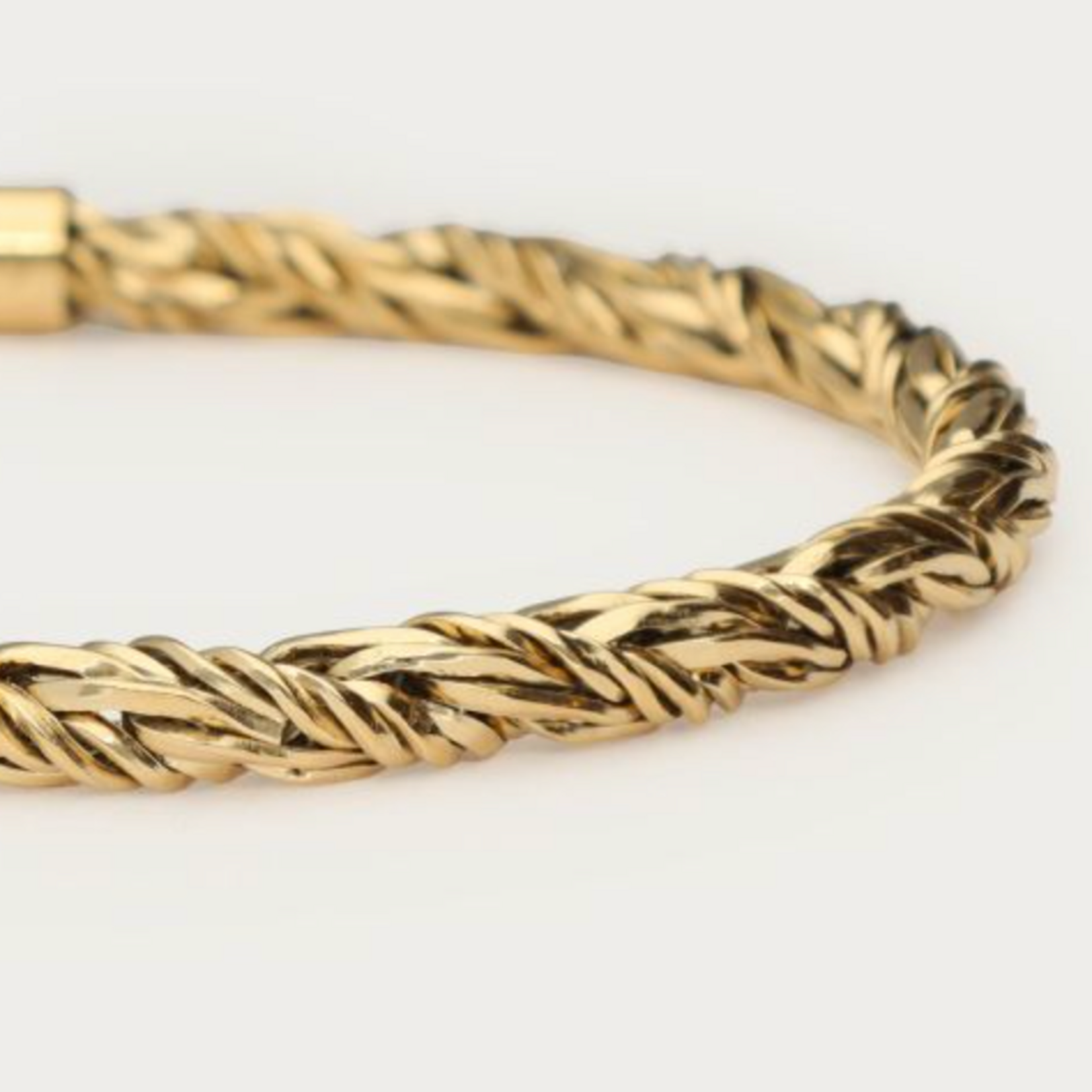 MY JEWELLERY MY JEWELLERY - Grove armband met een twist goud