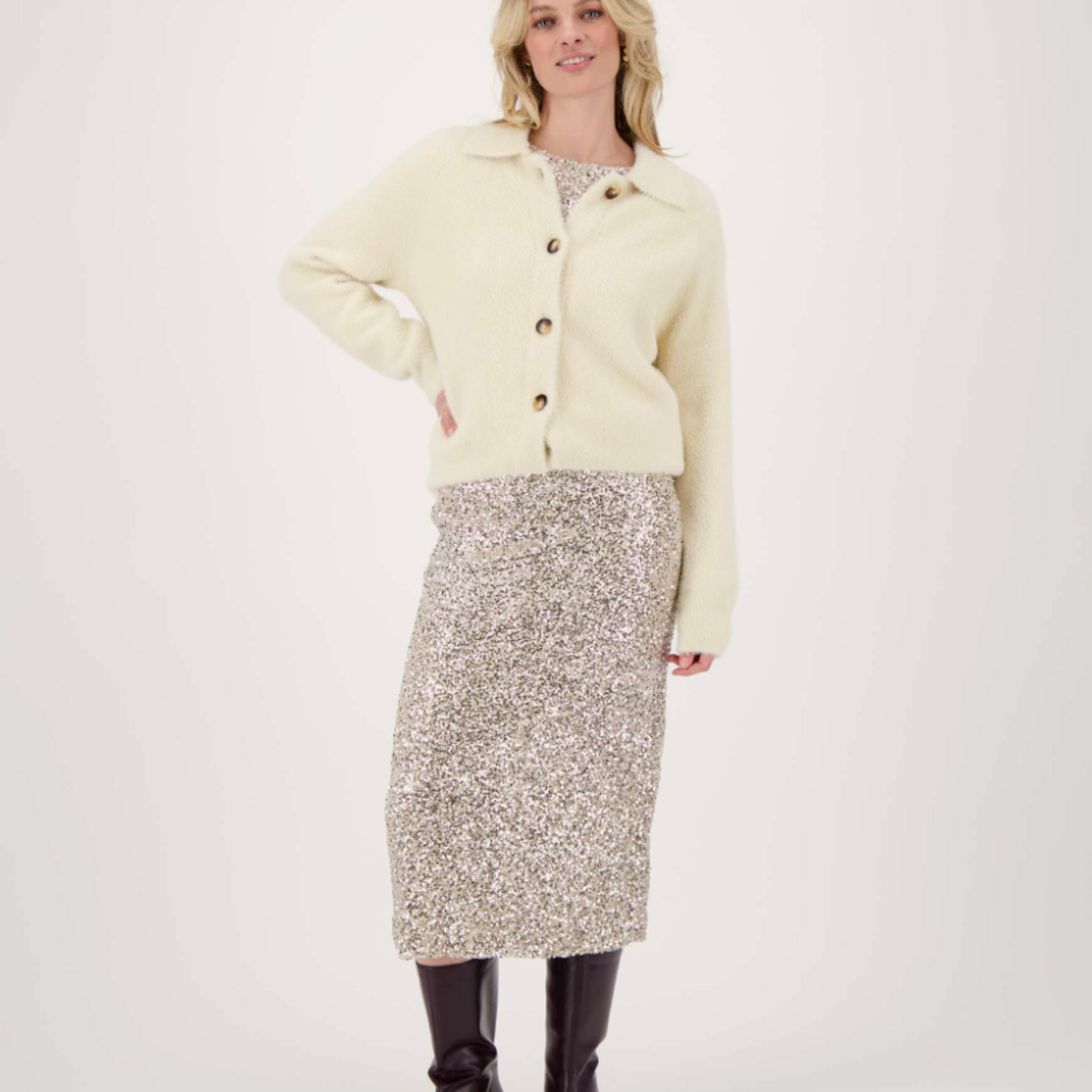 ZUSSS ZUSSS - Fluffy vestje met polokraag kit