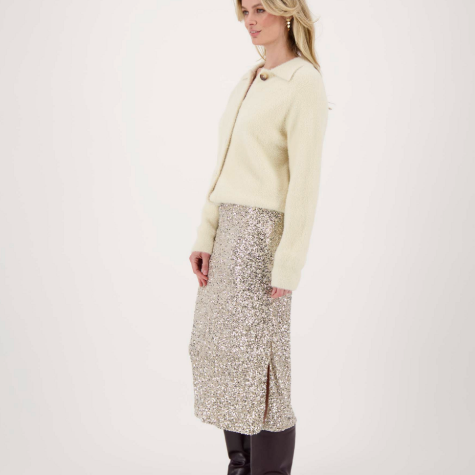 ZUSSS ZUSSS - Fluffy vestje met polokraag kit