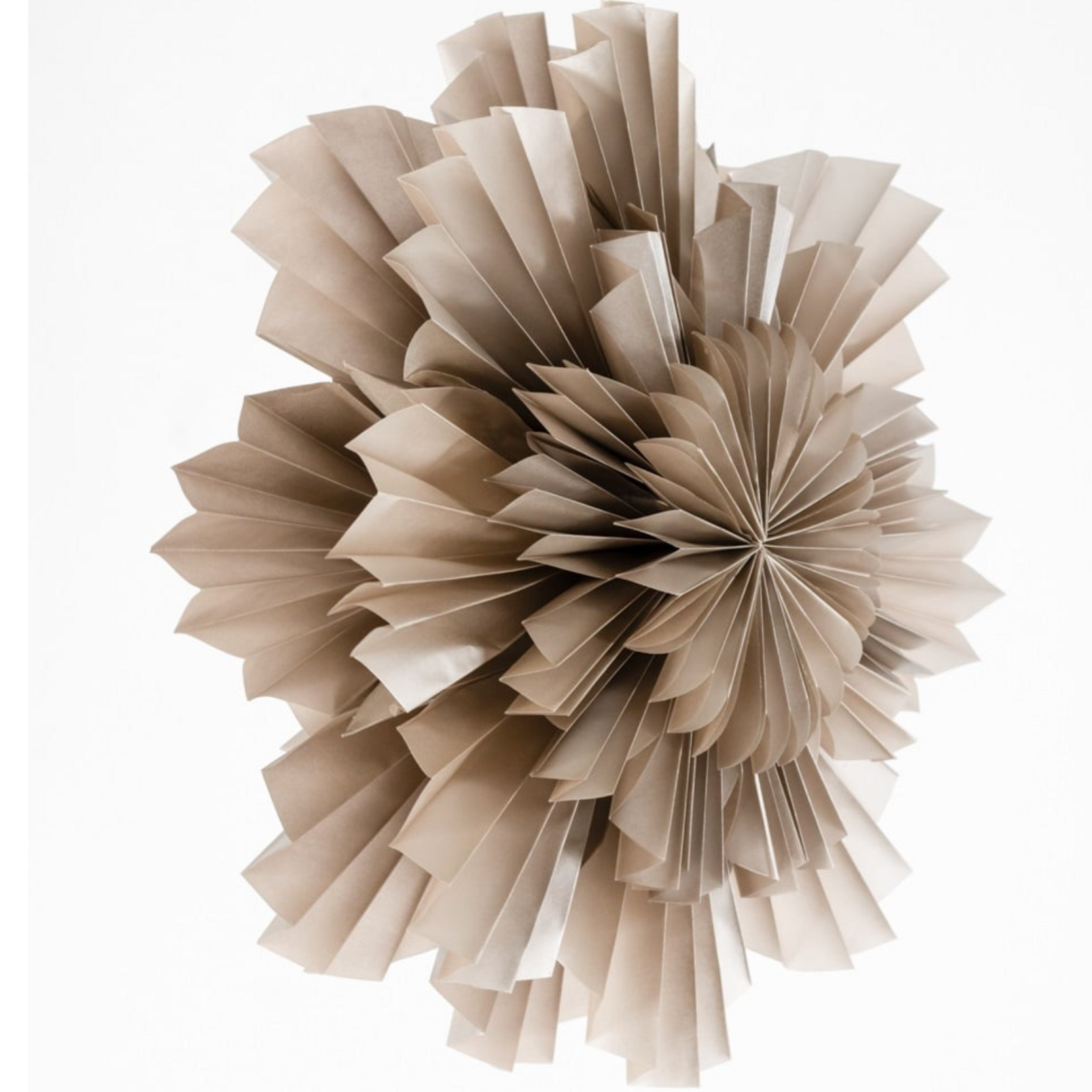 -- KERSTSTER - Flower 40 cm taupe met pendel