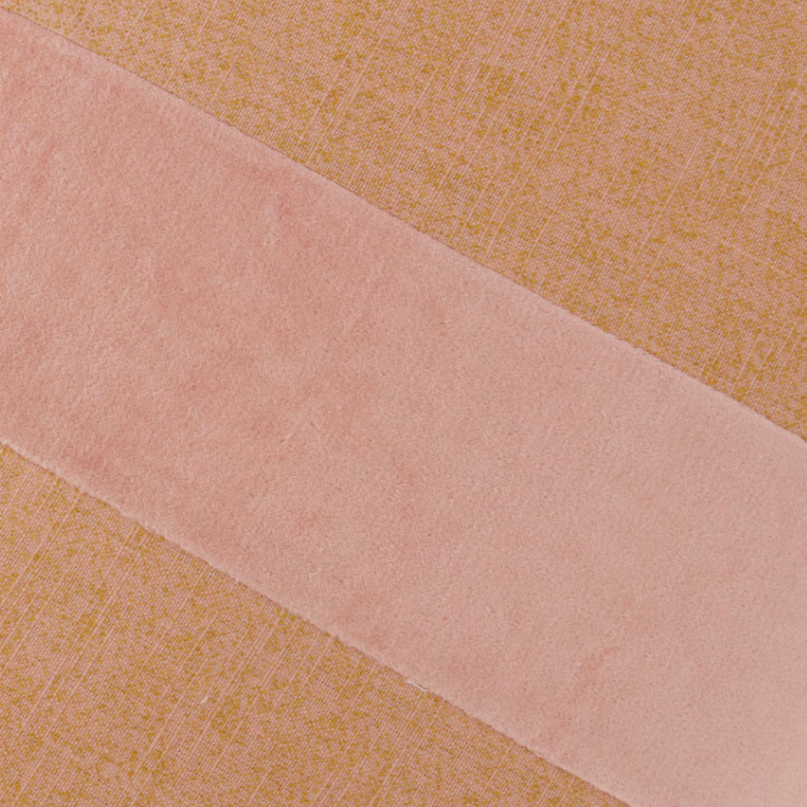 ZUSSS ZUSSS - Kussen streep katoen/velvet zachtrose 60x40cm