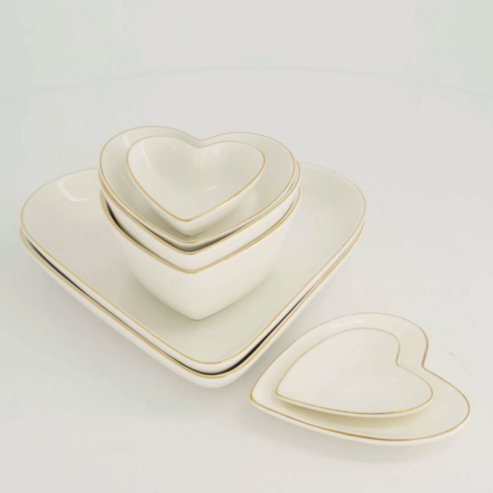 ZUSSS ZUSSS - Thee -en dip schaaltje wit met goud hartje
