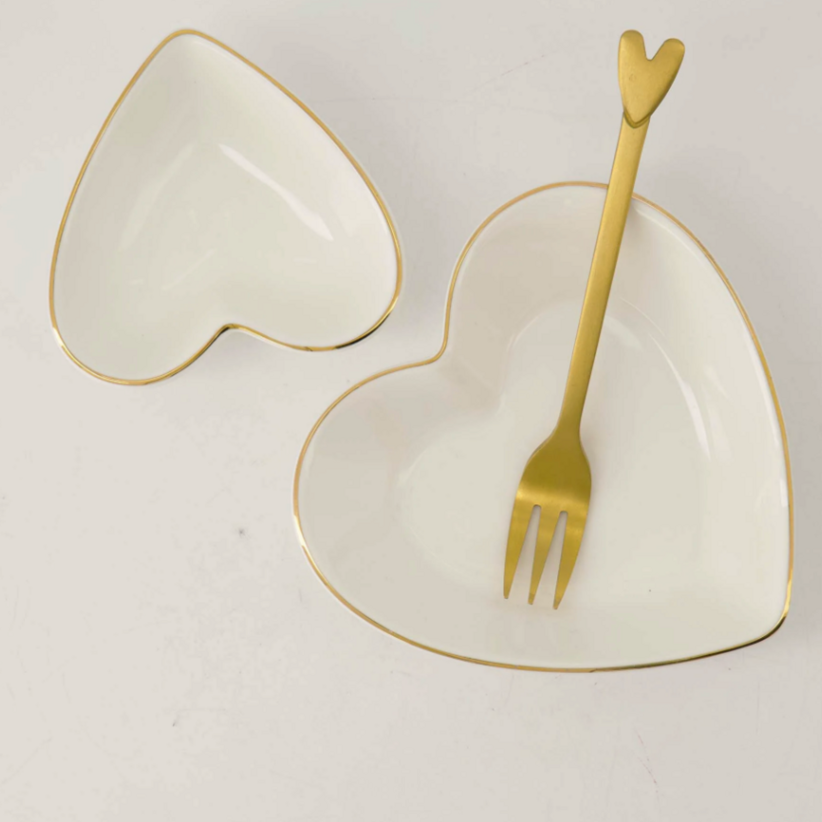 ZUSSS ZUSSS - Schaal wit hartvorm met goudkleurige rand 11,5cm