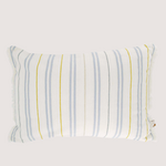 ZUSSS ZUSSS - Kussen streep wit franjes 60x40cm met l blauwe strepen