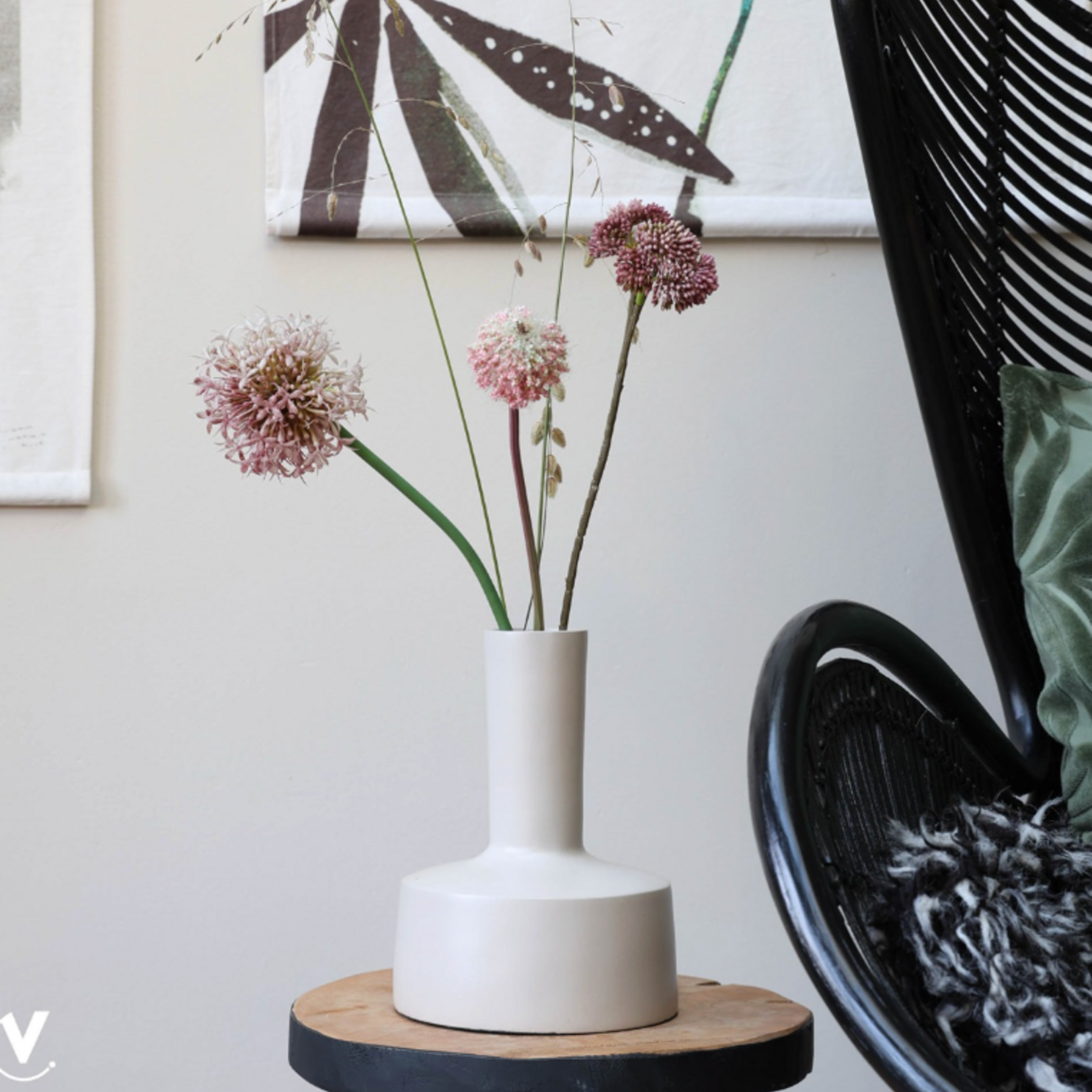 -- Vaas Camiri ivoor L15 x B15 x H20 cm