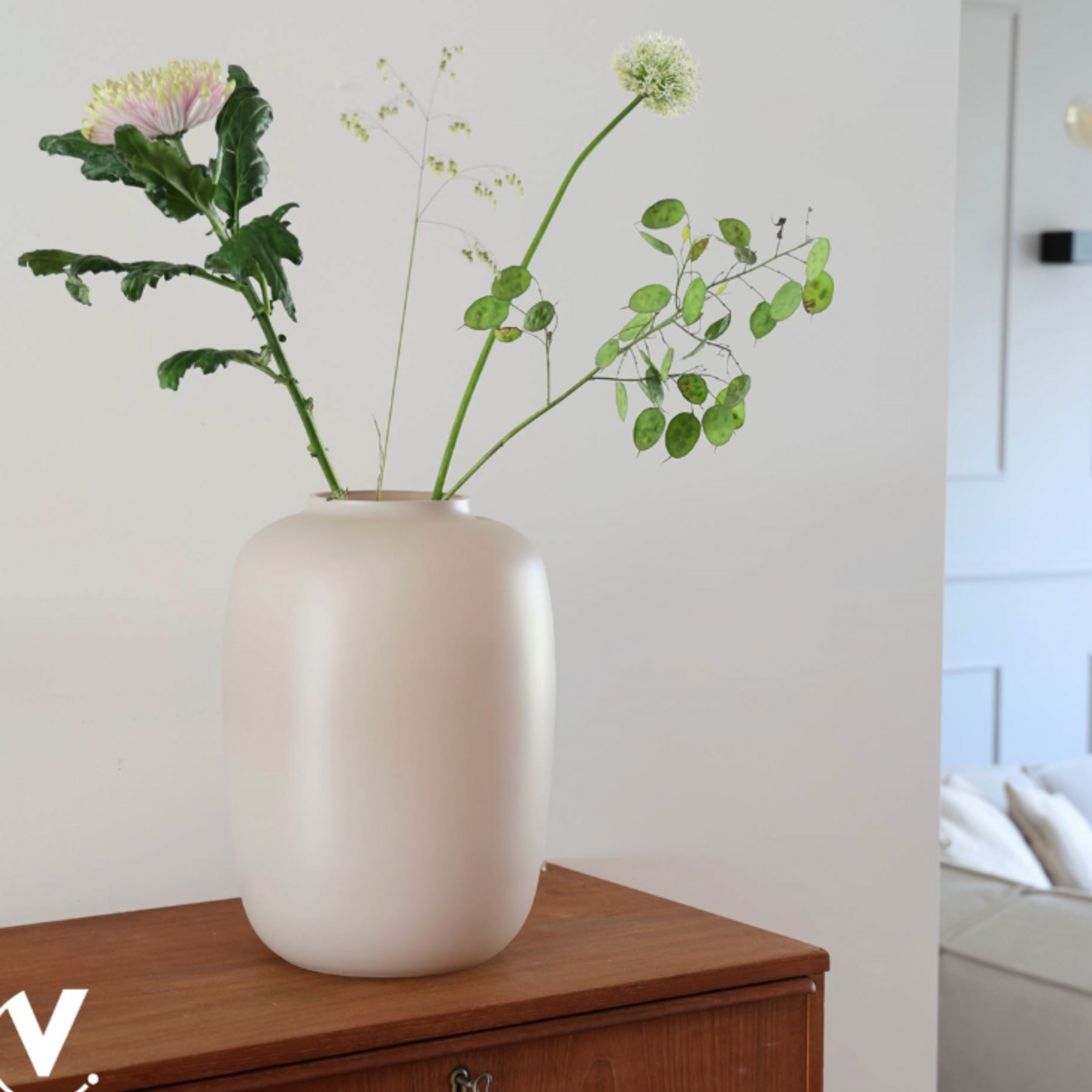 -- Vaas glas artic ivoor mat 25xh35cm