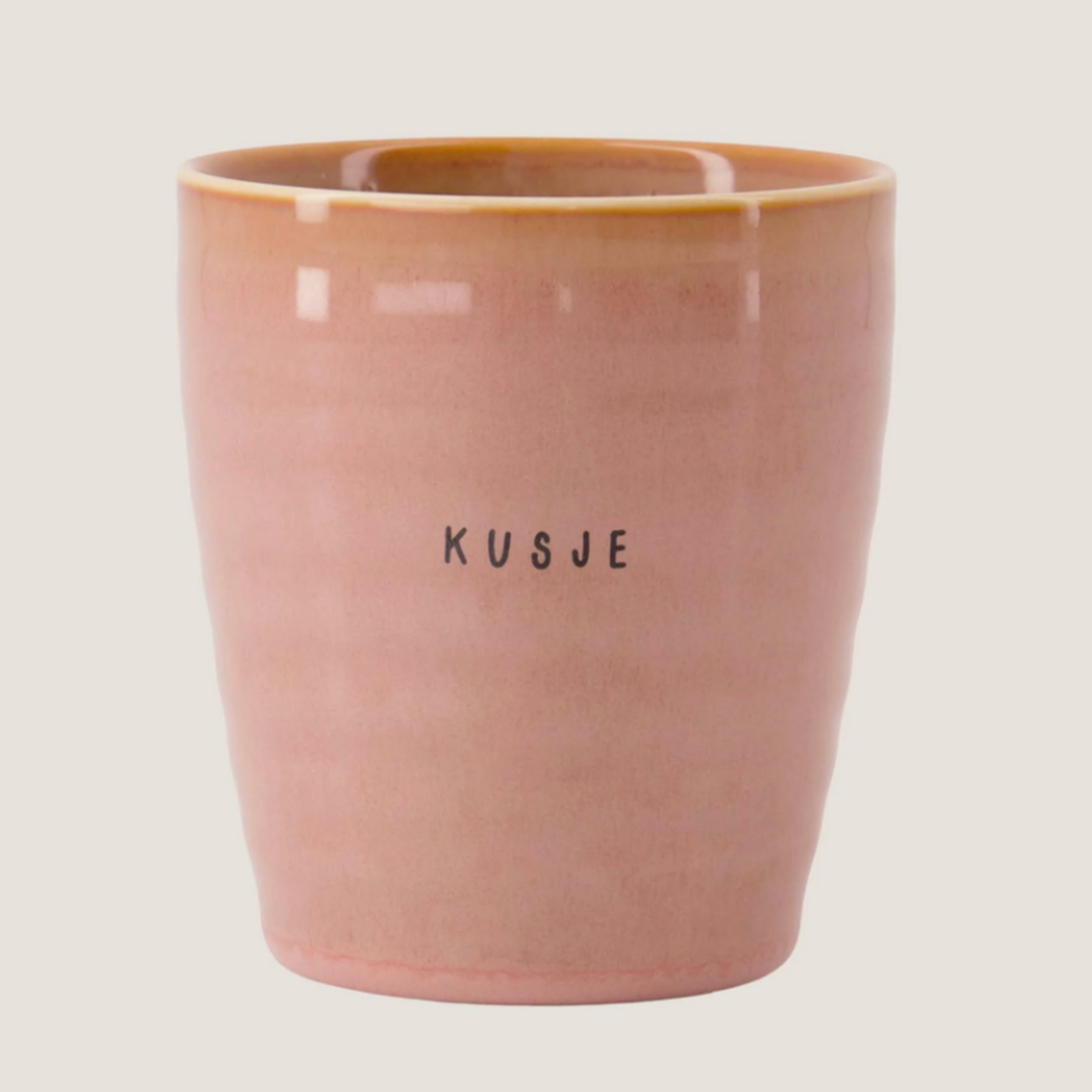 ZUSSS ZUSSS - Koffiemok kusje donkerroze