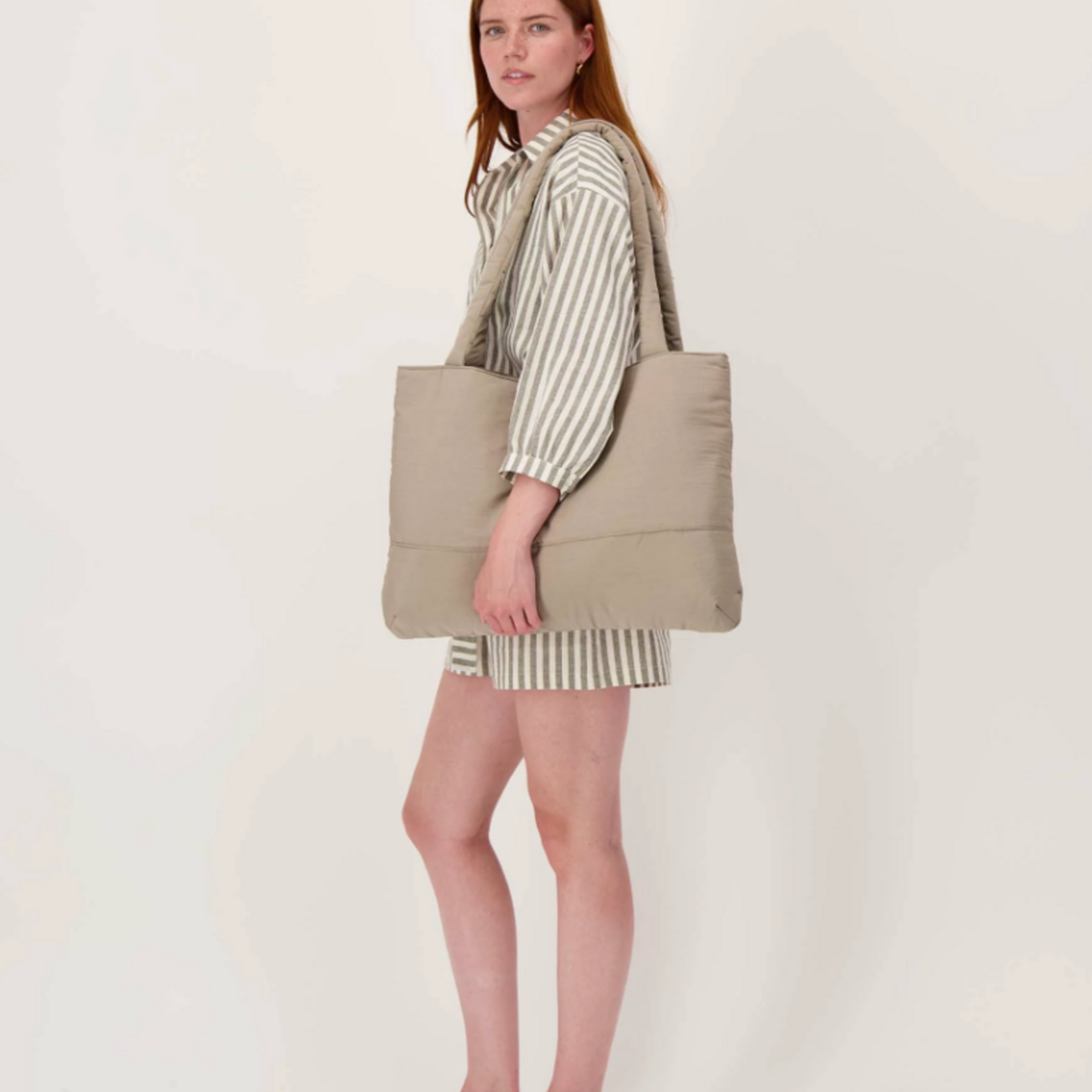 ZUSSS ZUSSS - Nylon  shopper bulky soft sand