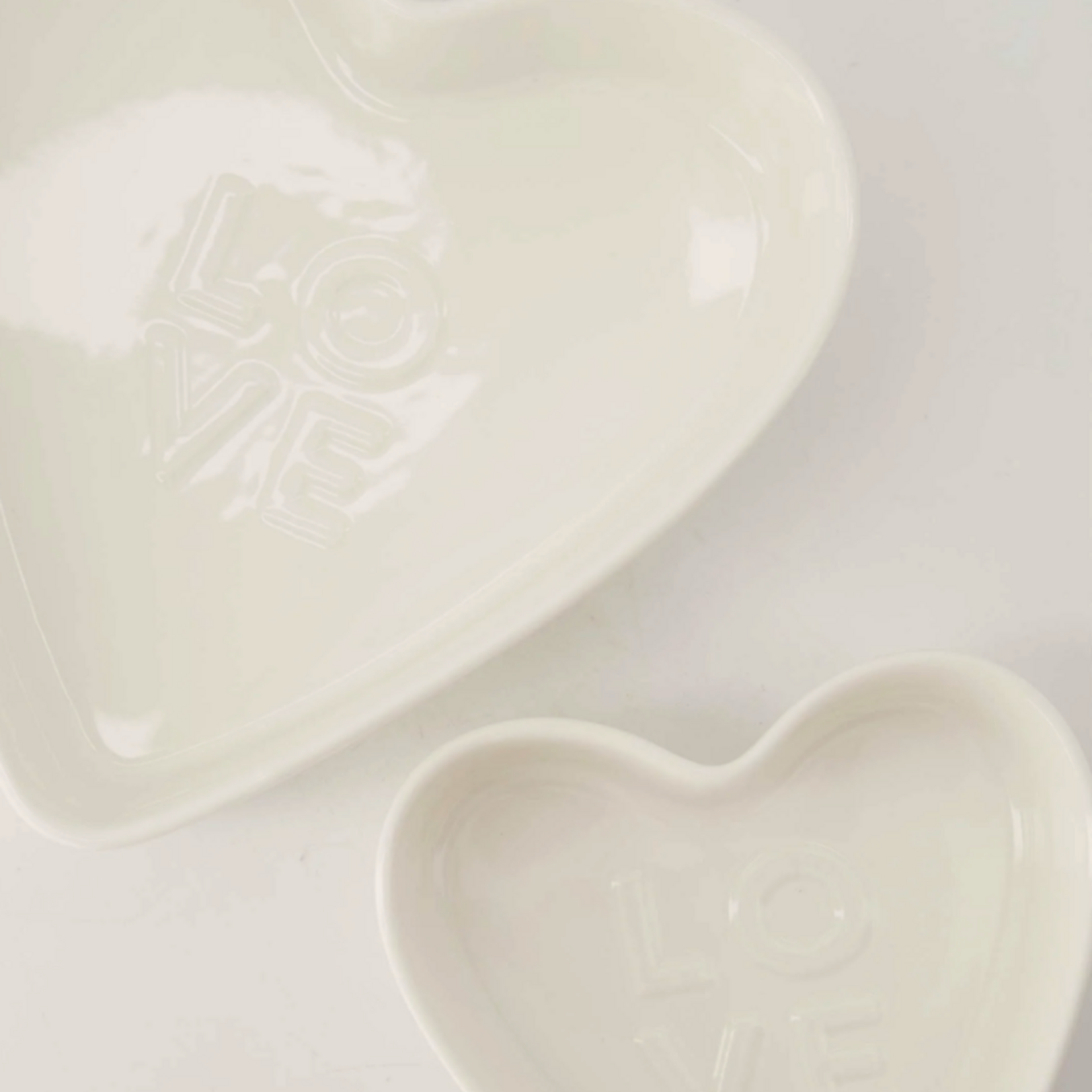 ZUSSS ZUSSS - Ovenschaal keramiek hartvorm love klein wit