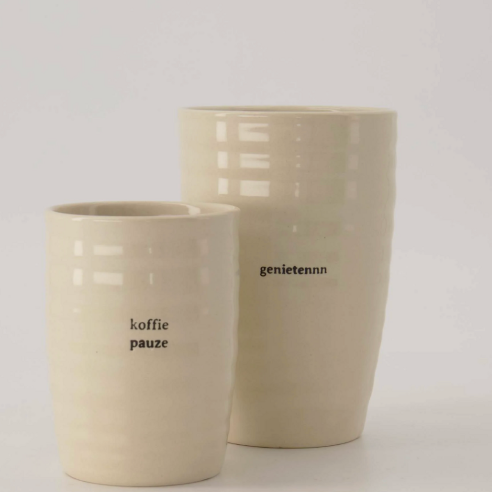 ZUSSS ZUSSS - Mok L genietennn zand