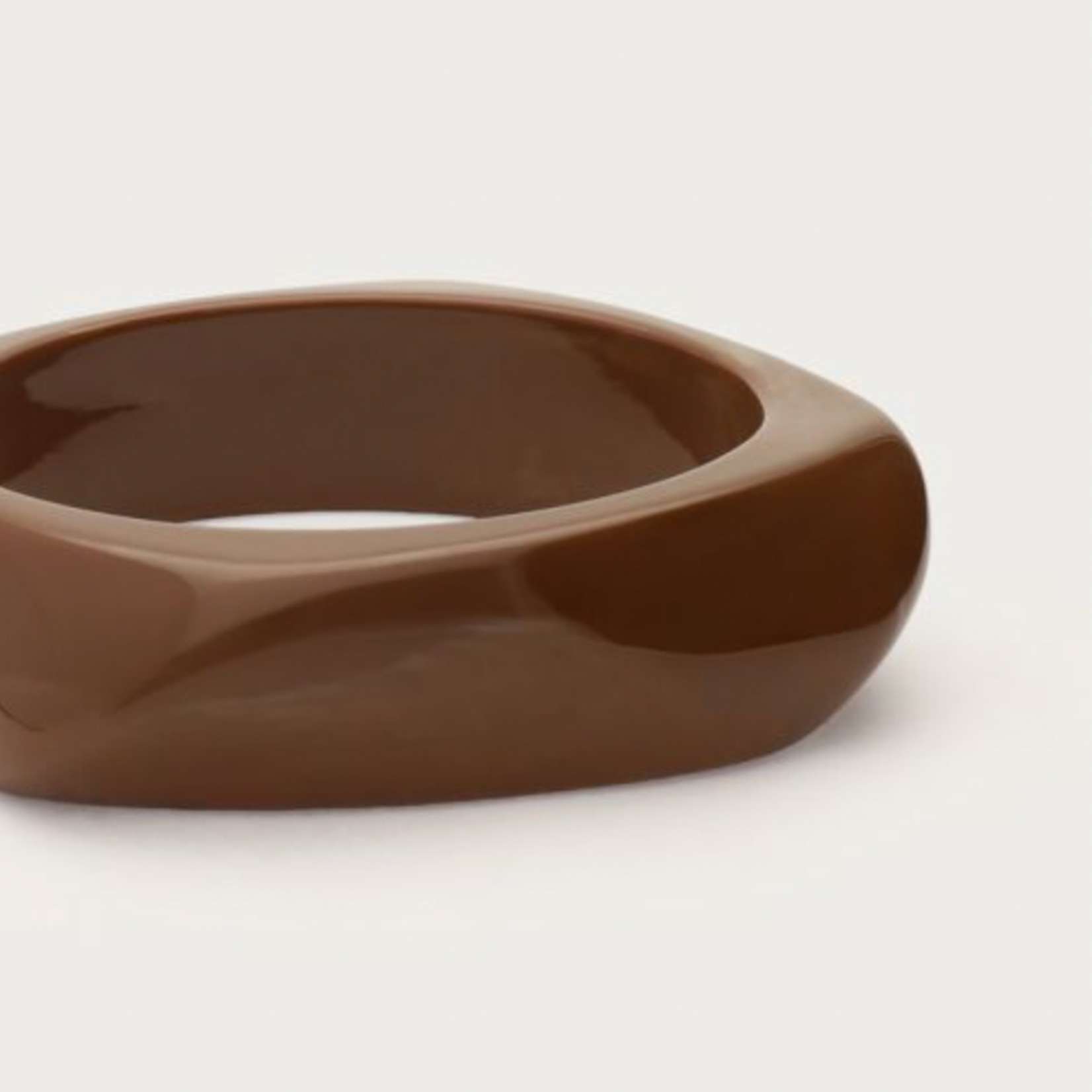 MY JEWELLERY MY JEWELLERY - Donkerbruine resin bangle