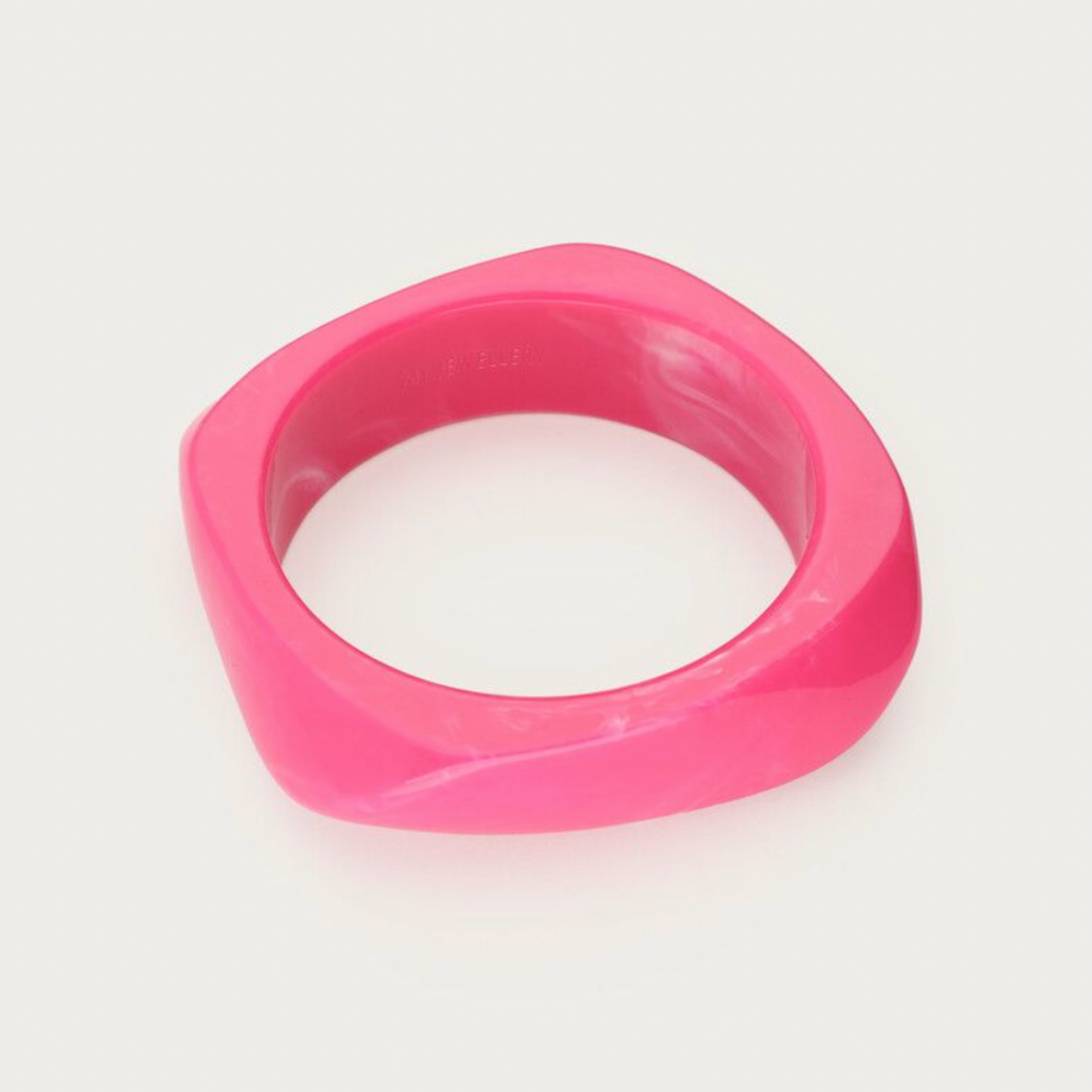 MY JEWELLERY MY JEWELLERY -  Fel roze resin bangle