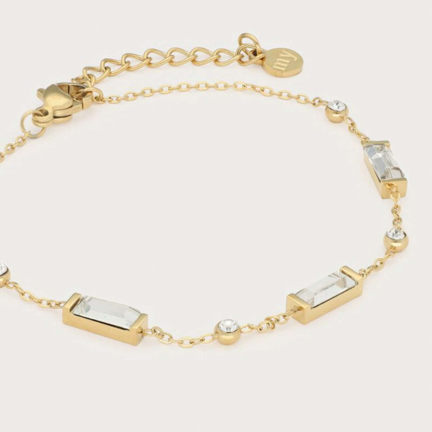 MY JEWELLERY MY JEWELLERY - Minimalistische armband vierkant met strass goud