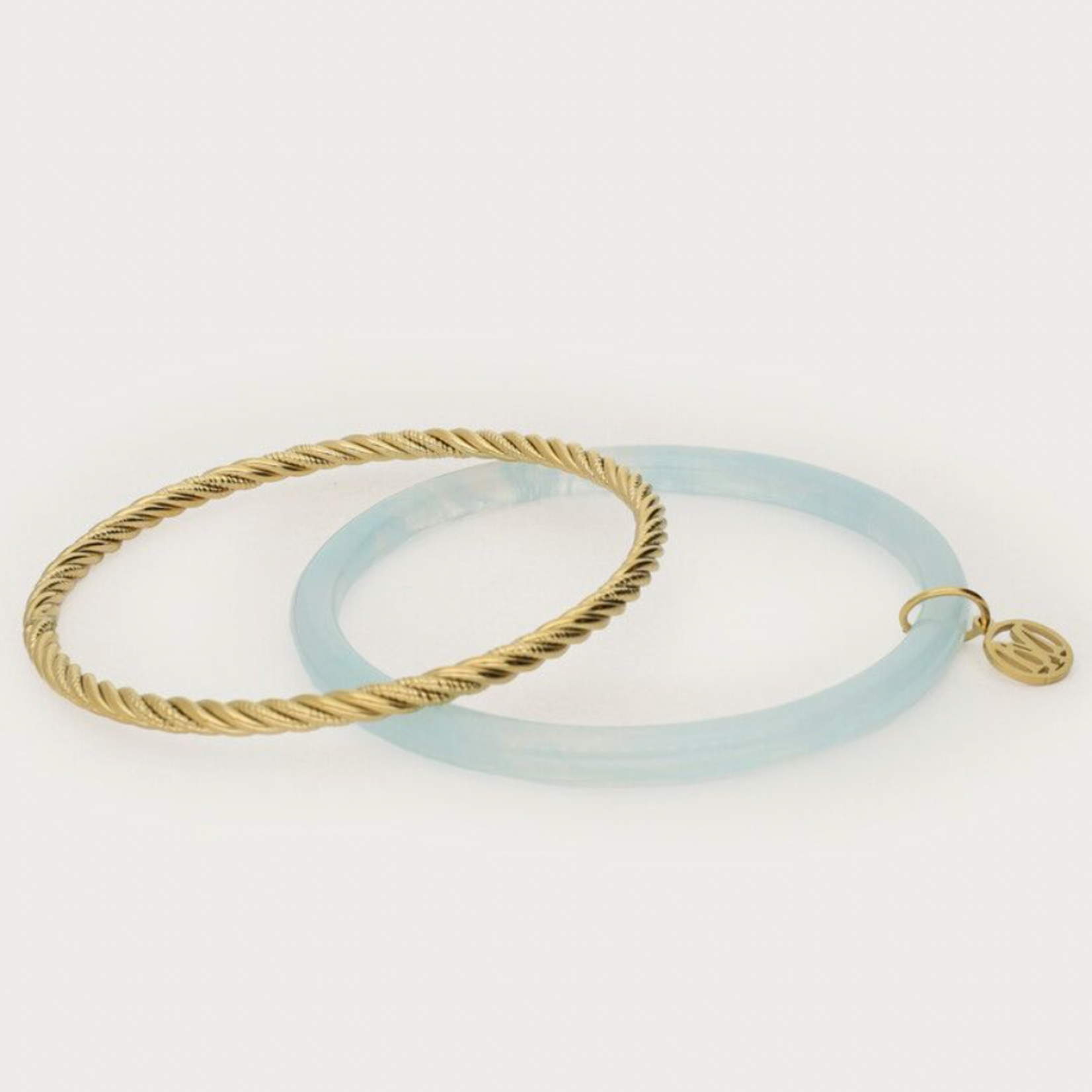 MY JEWELLERY MY JEWELLERY - Licht blauwe met gouden dunne bangle set