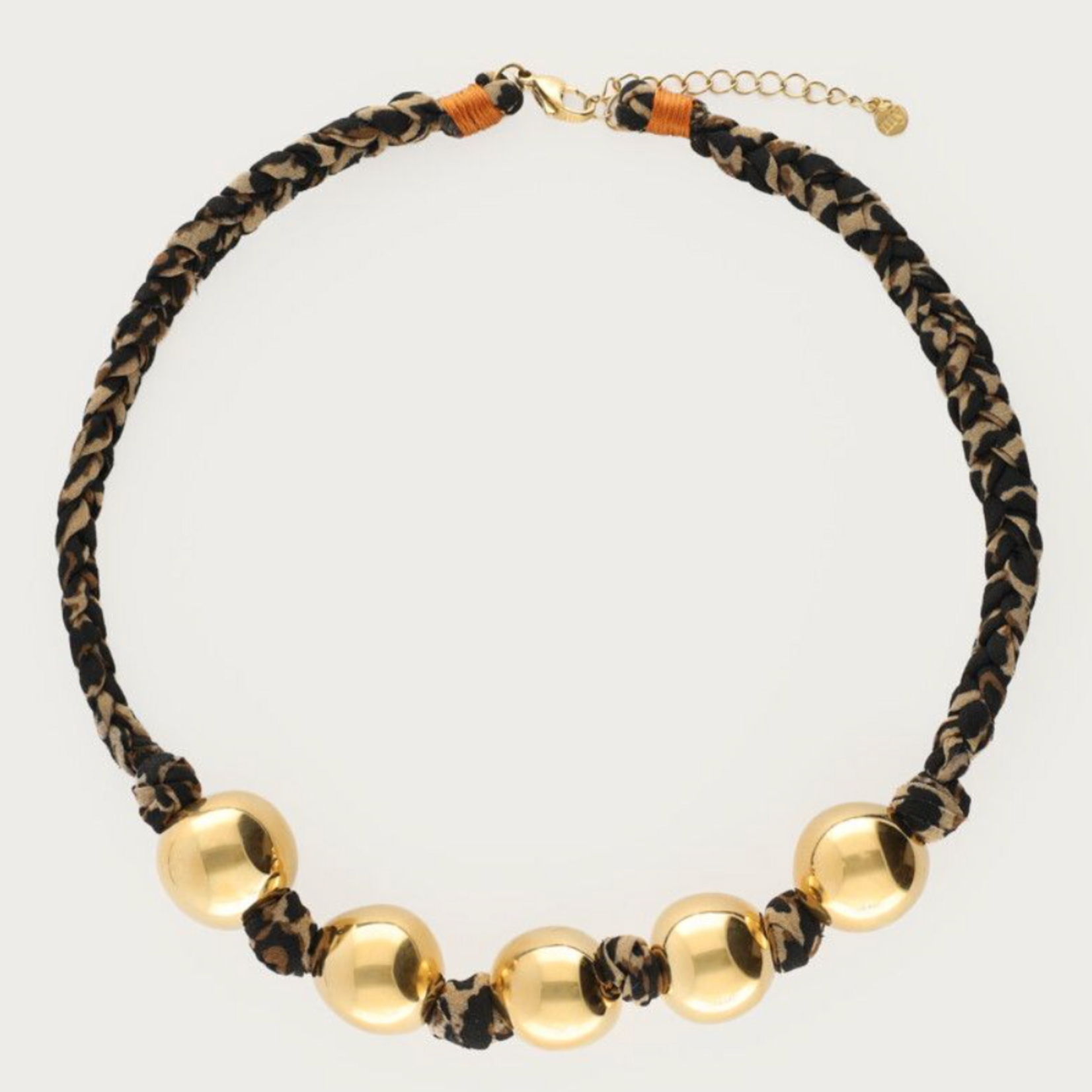 MY JEWELLERY MY JEWELLERY - Bruin gevlochten panterprint ketting met chunky bollen goud