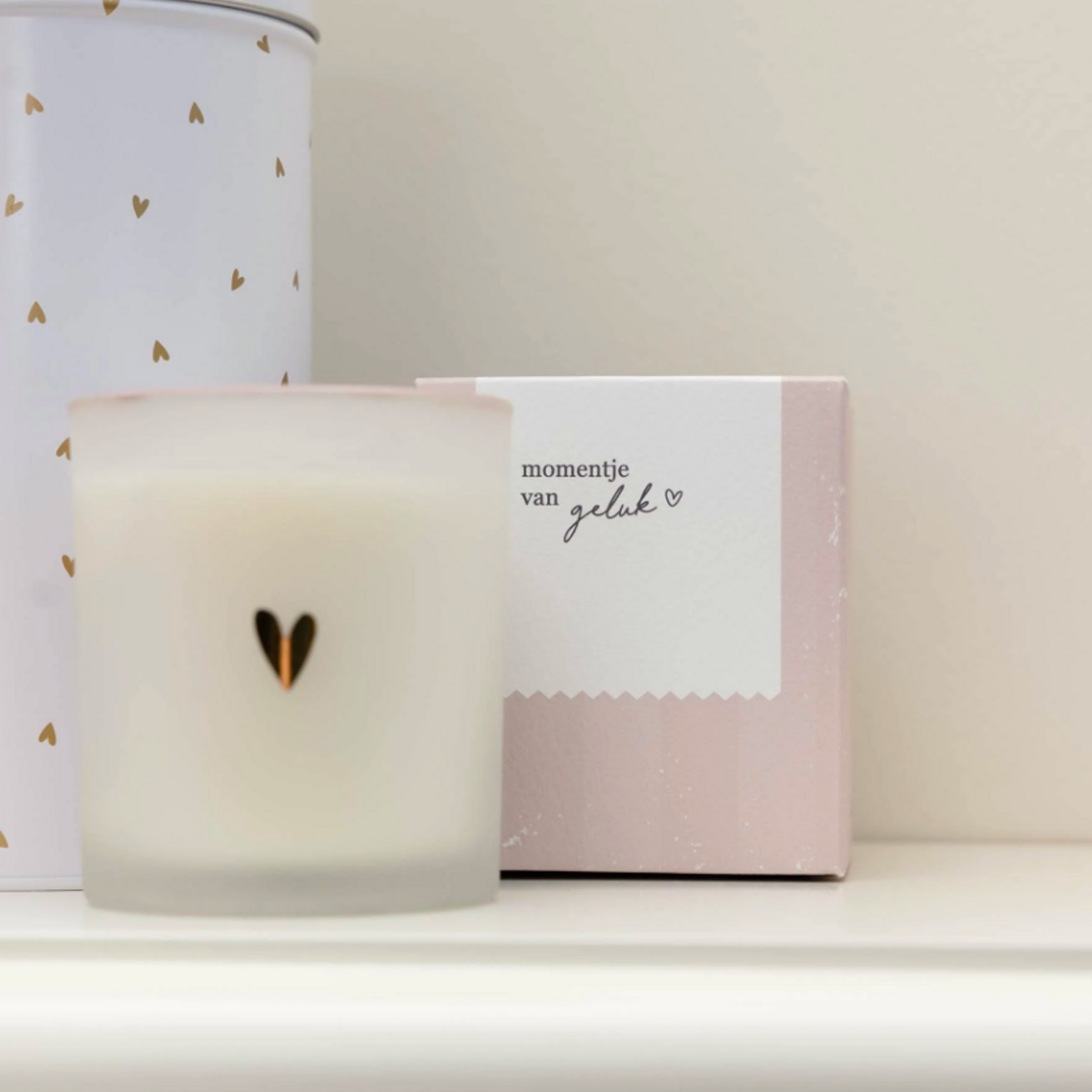 ZUSSS ZUSSS - Geurkaars glas in doosje momentje van geluk wit/goud/roze