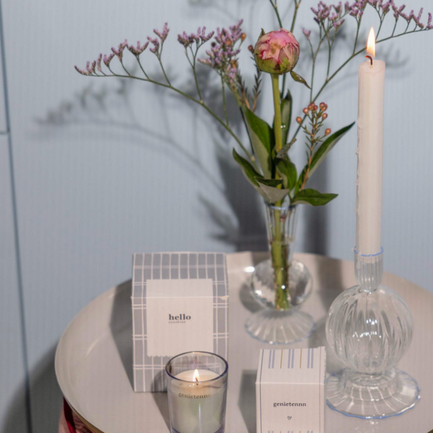 ZUSSS ZUSSS - Geurkaars keramiek parelmoer in doosje hello