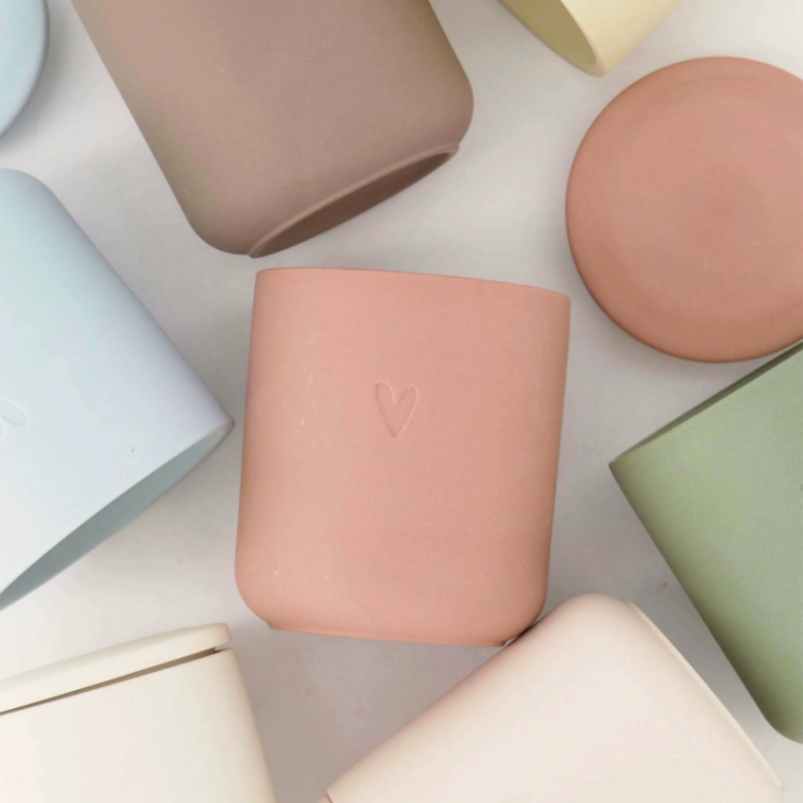 ZUSSS ZUSSS - Geurkaars keramiek hartje off white