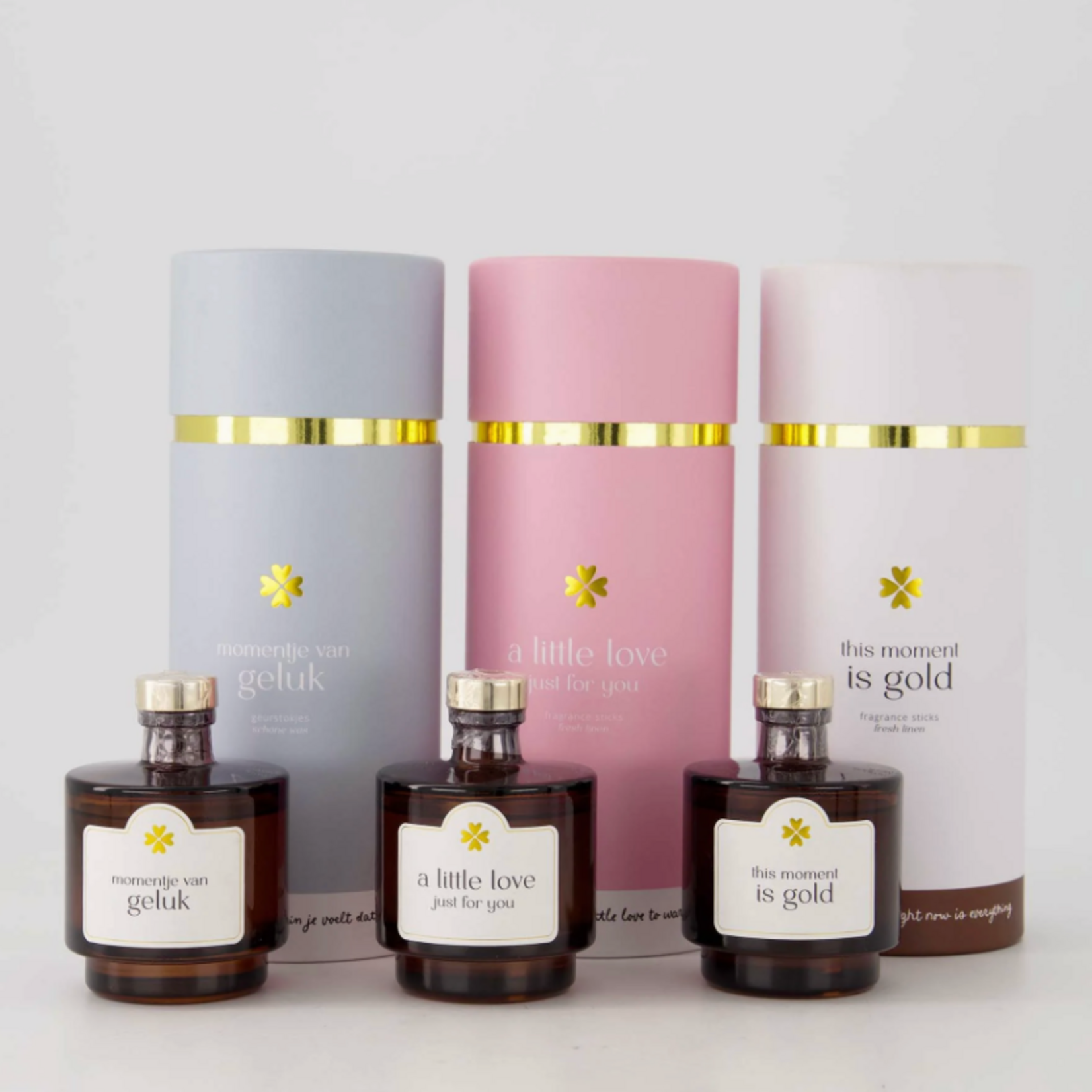 ZUSSS ZUSSS - Geurstokjes in koker momentje van geluk ash blue/white