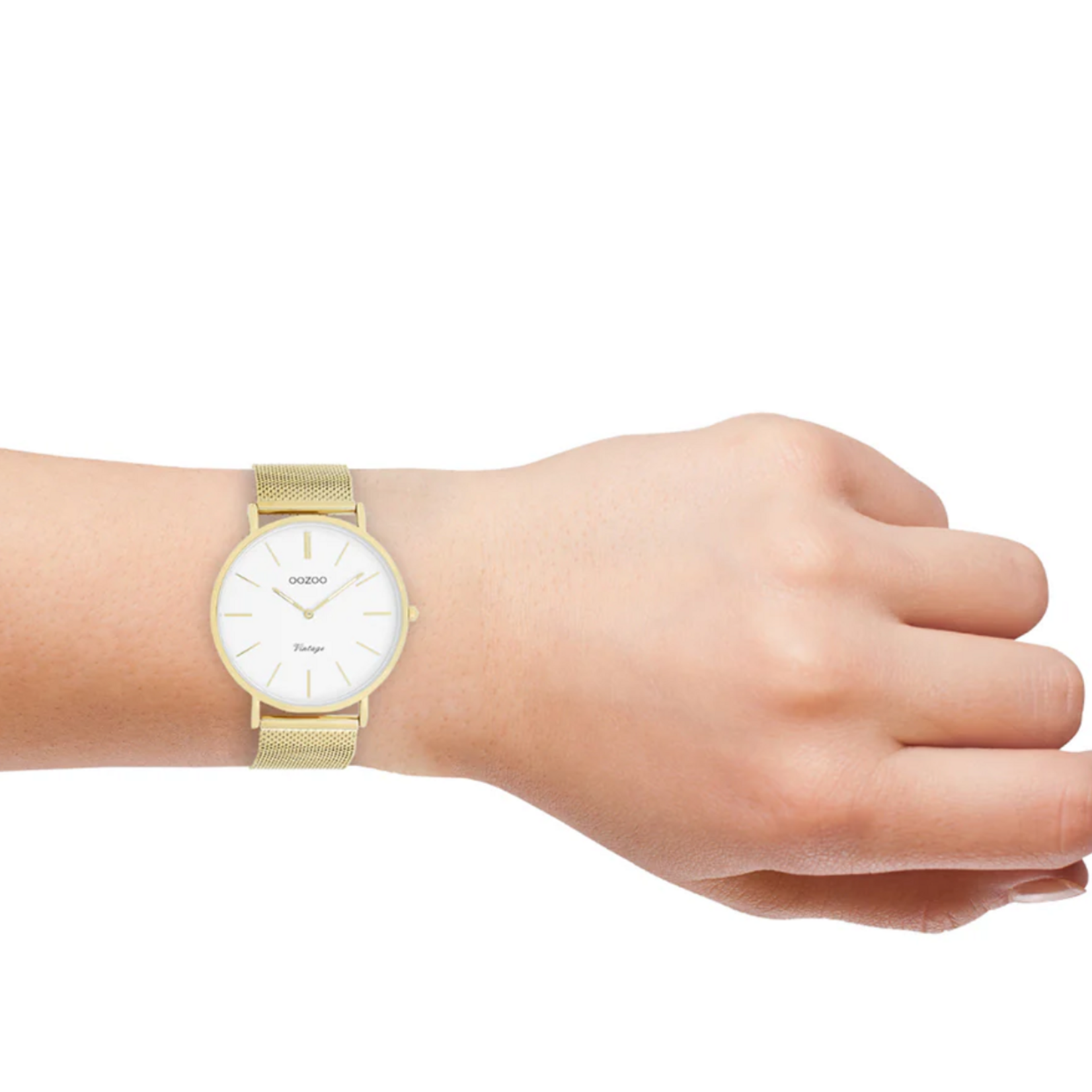 OOZOO OOZOO - Horloge goudkleurig met metalen mesh armband - C9909