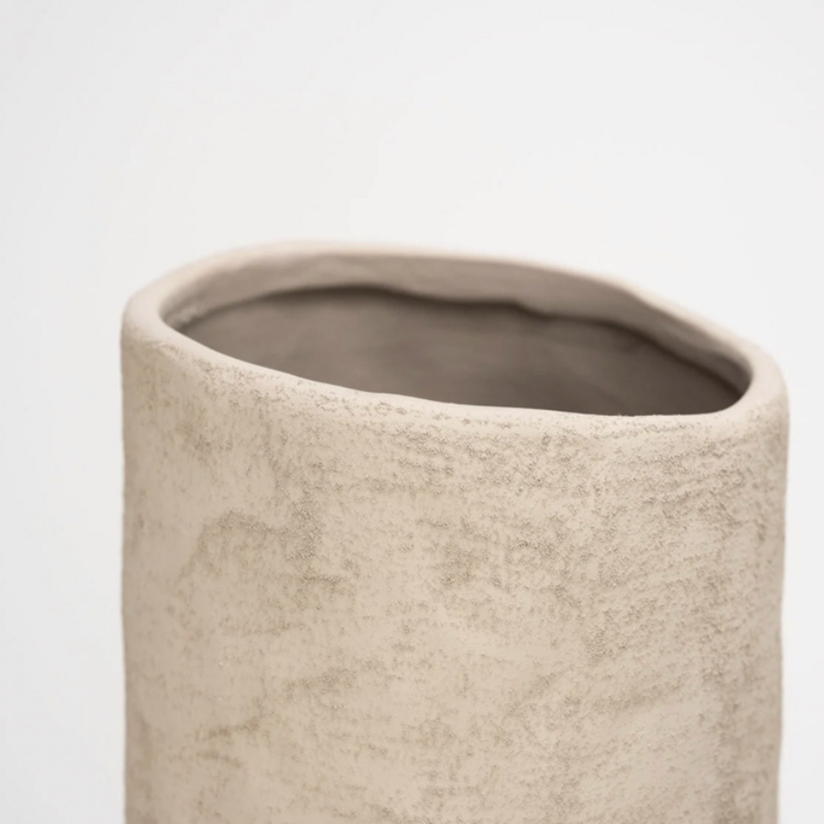 ISAA ISAA - Vaas Soave light brown  13,7x48,5cm