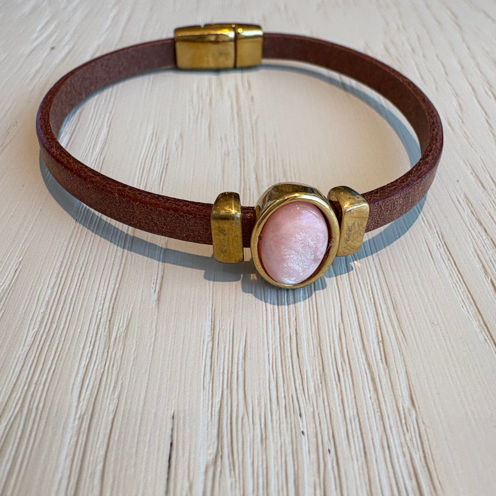 QOSS QOSS - Armband FEMMIE bruin goud roze  ovaal