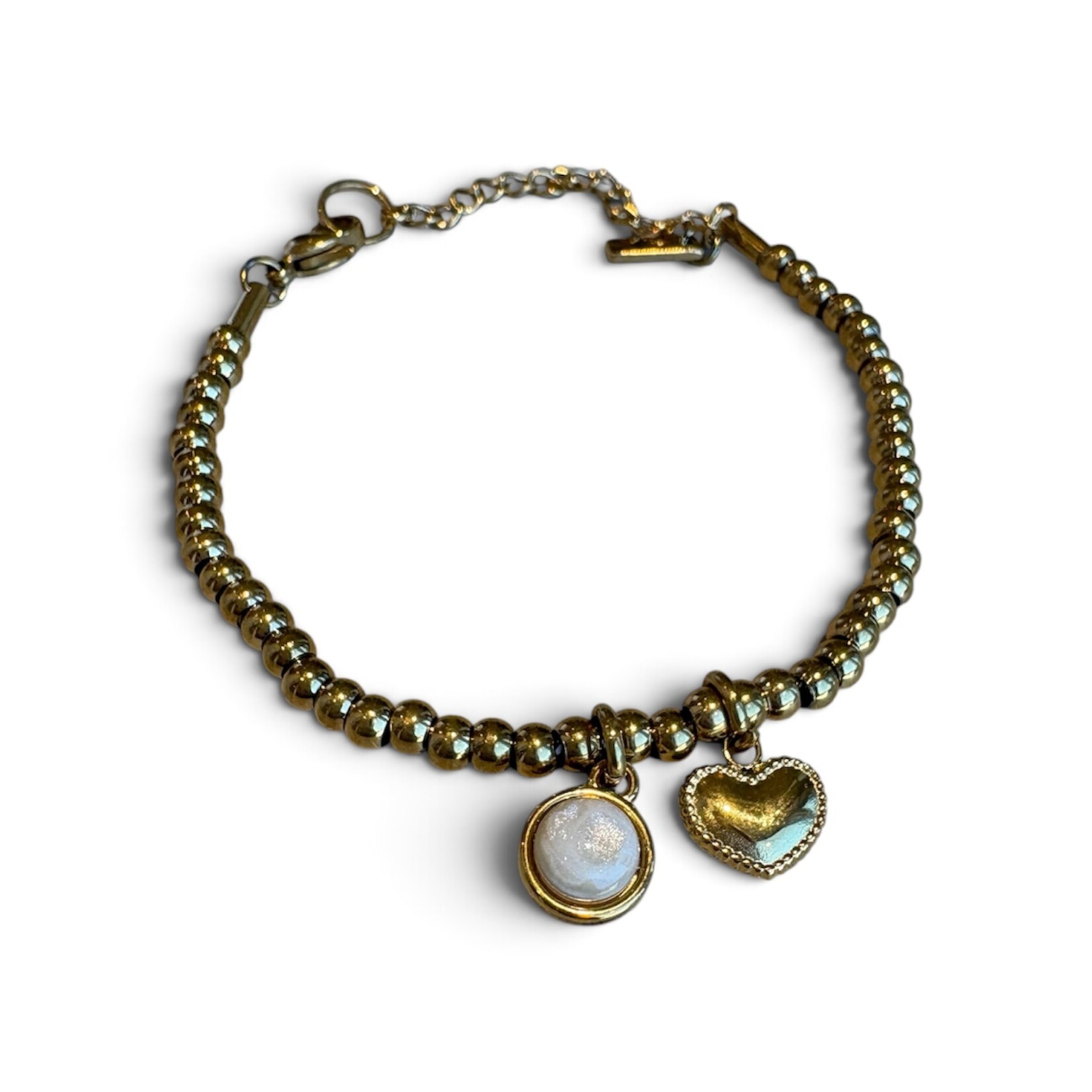 QOSS QOSS - Armband Zoey goud bol-hartje crème