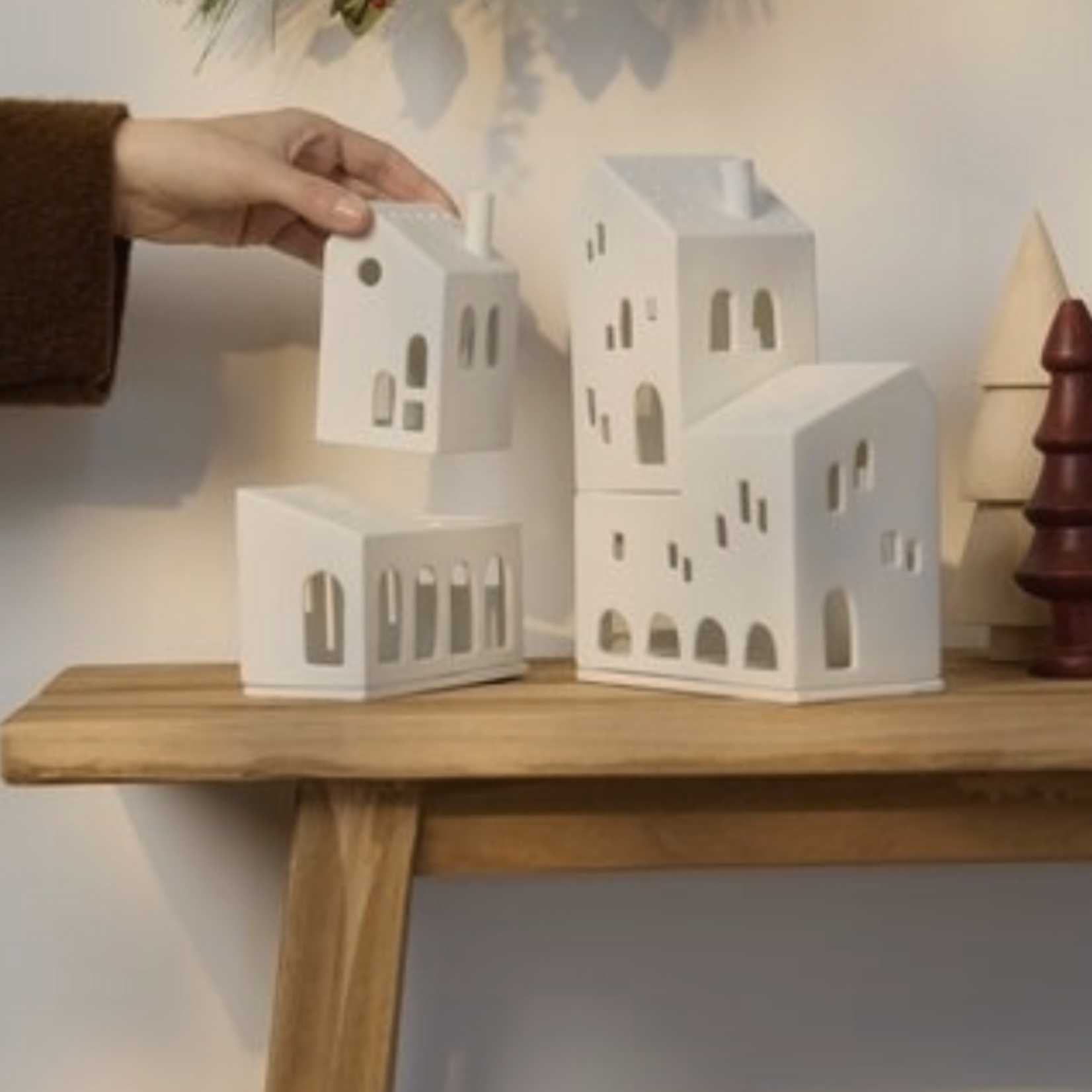 RÄDER DESIGN Stories RÄDER DESIGN - Light house Stack house of archs