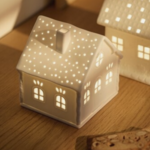 RÄDER DESIGN Stories RÄDER DESIGN U - Light house candy cane