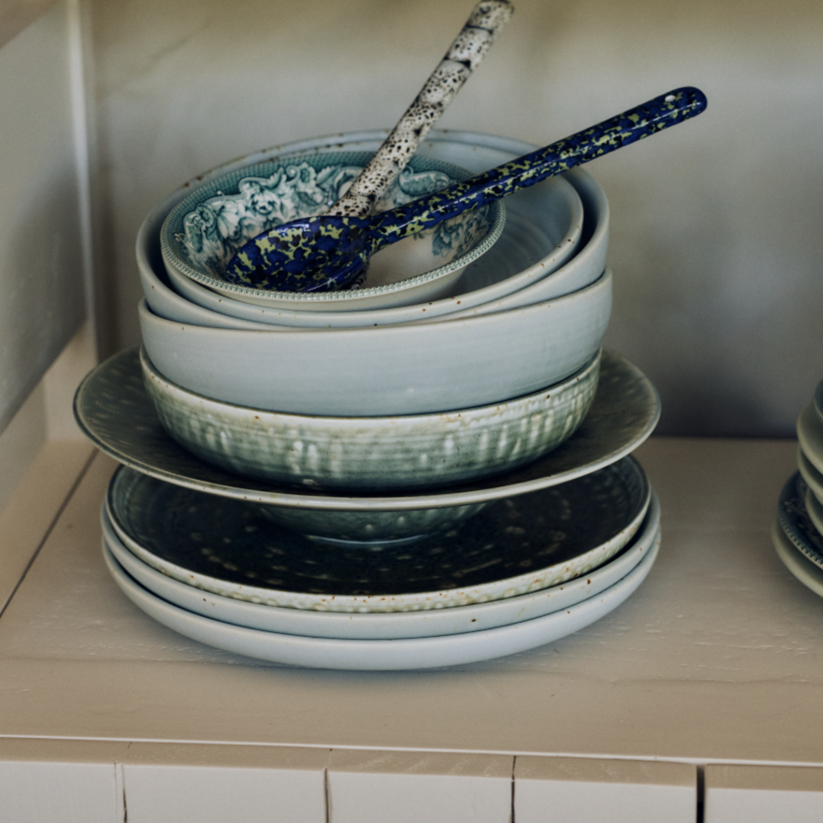 HKLIVING HKLIVING - Chef ceramics: diep bord  L lichtblauw KCC0016