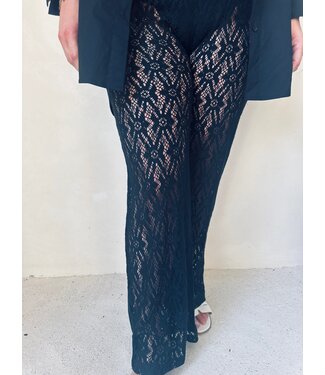 Pure Sense LAURA BLACK CROCHET FLOWERS PANTS