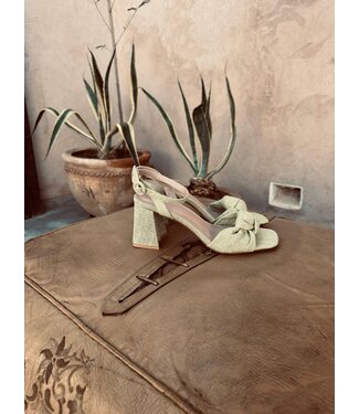 Pure Sense MINT LINEN BOW SANDALS