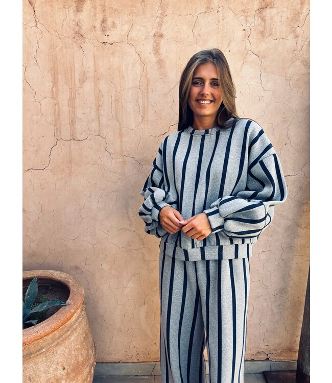 Blue and white striped two piece outfit clearance