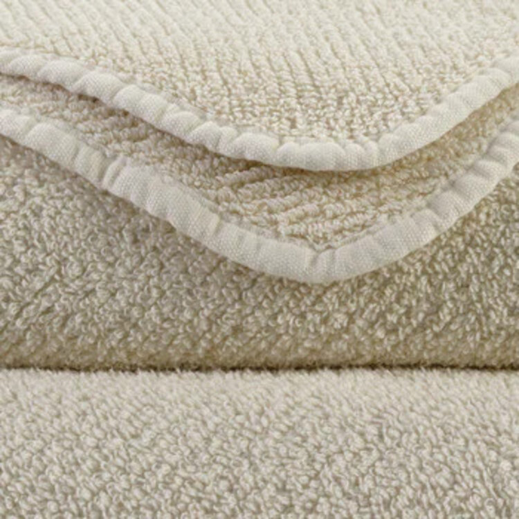 Abyss & Habidecor Abyss Habidecor Twill Handdoek Ecru Wit (101)